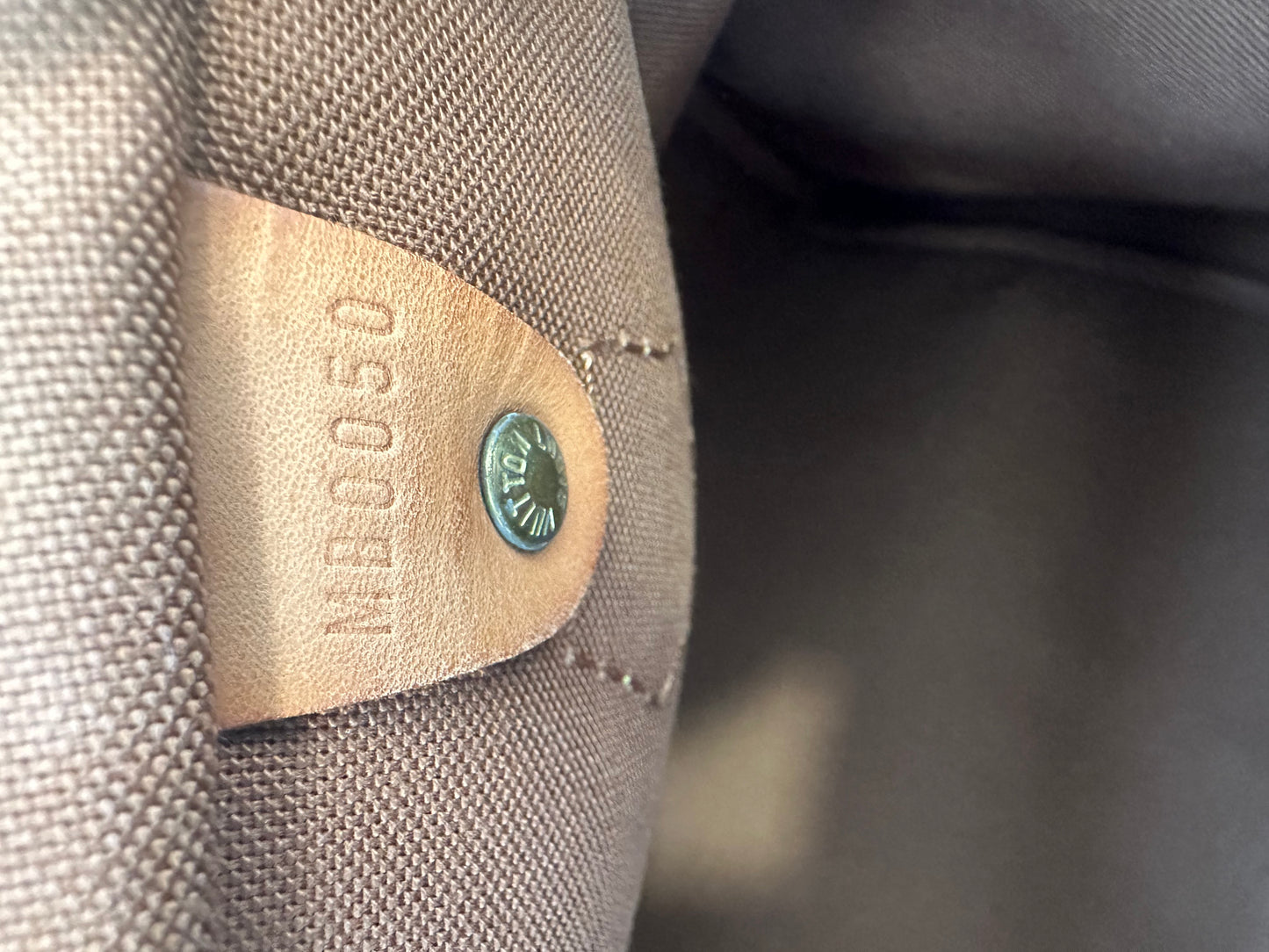 Louis Vuitton Speedy 35
