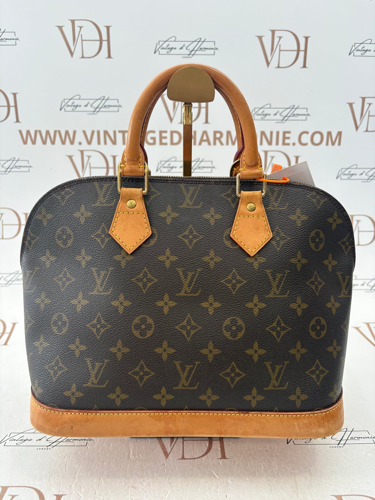 018094 - Louis Vuitton Alma