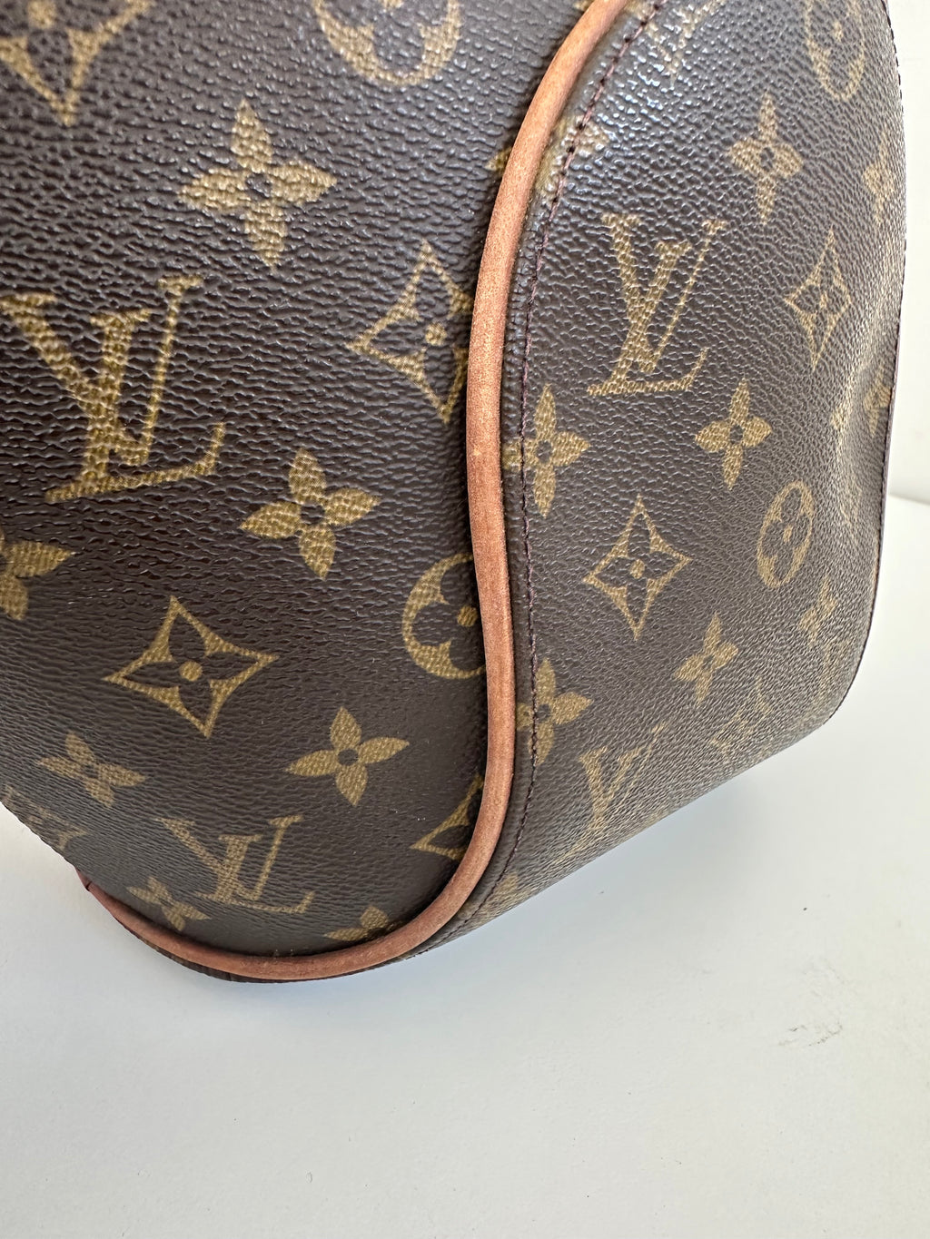 Louis Vuitton Ellipse PM