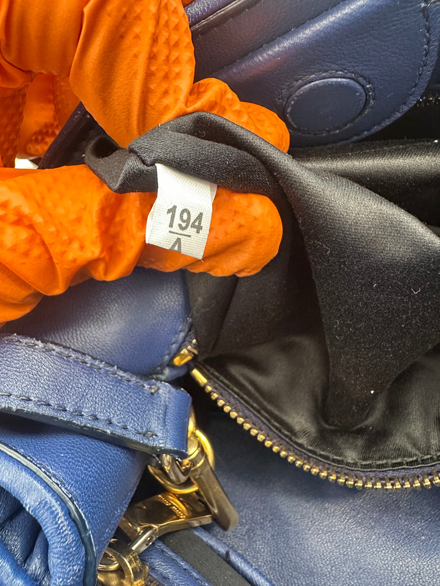 382661 -  Miu Miu Avenue