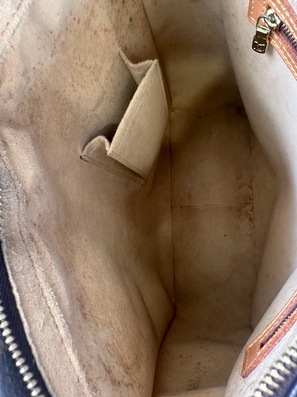 Louis Vuitton Looping GM