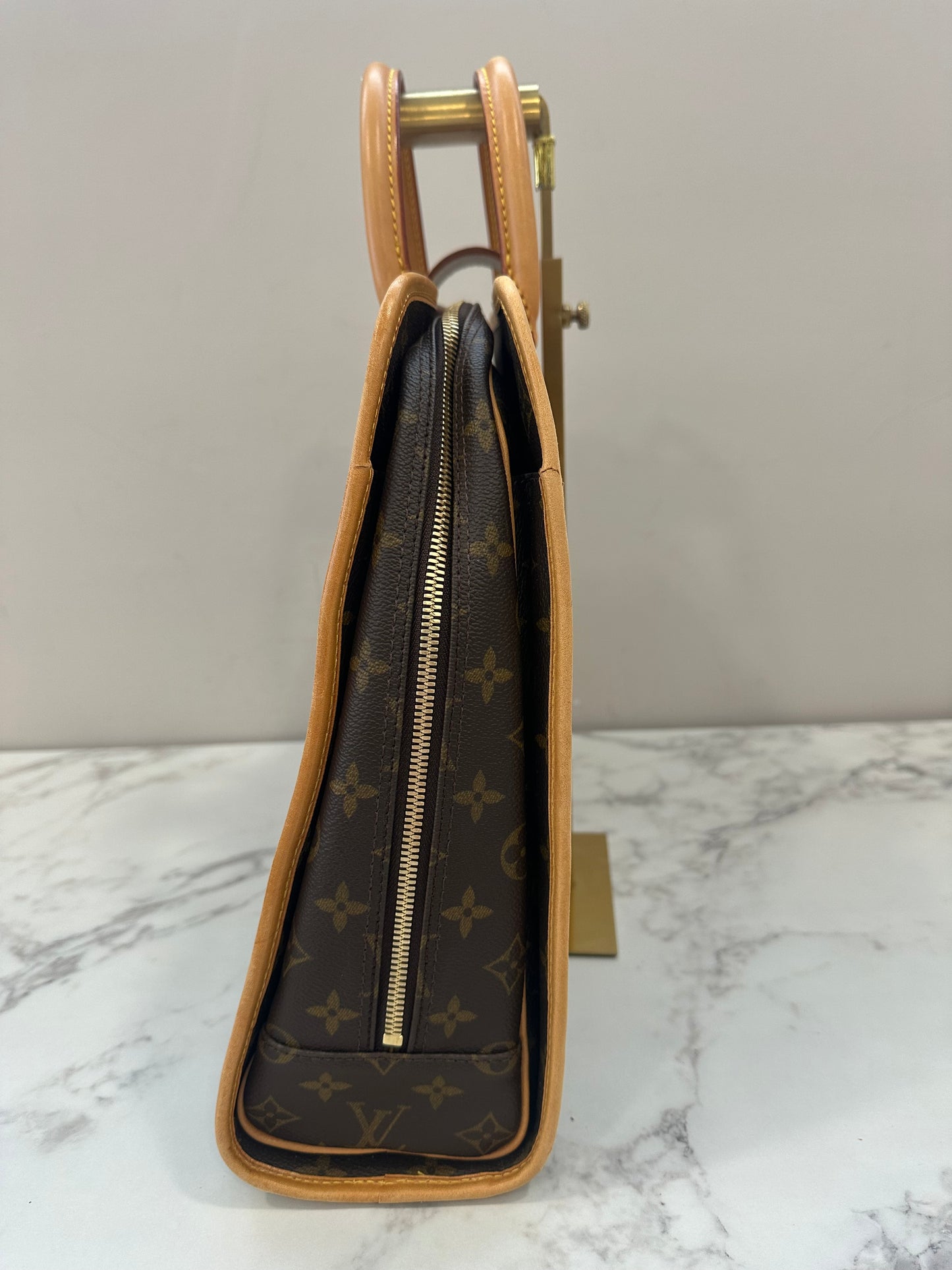 Louis Vuitton Rivoli