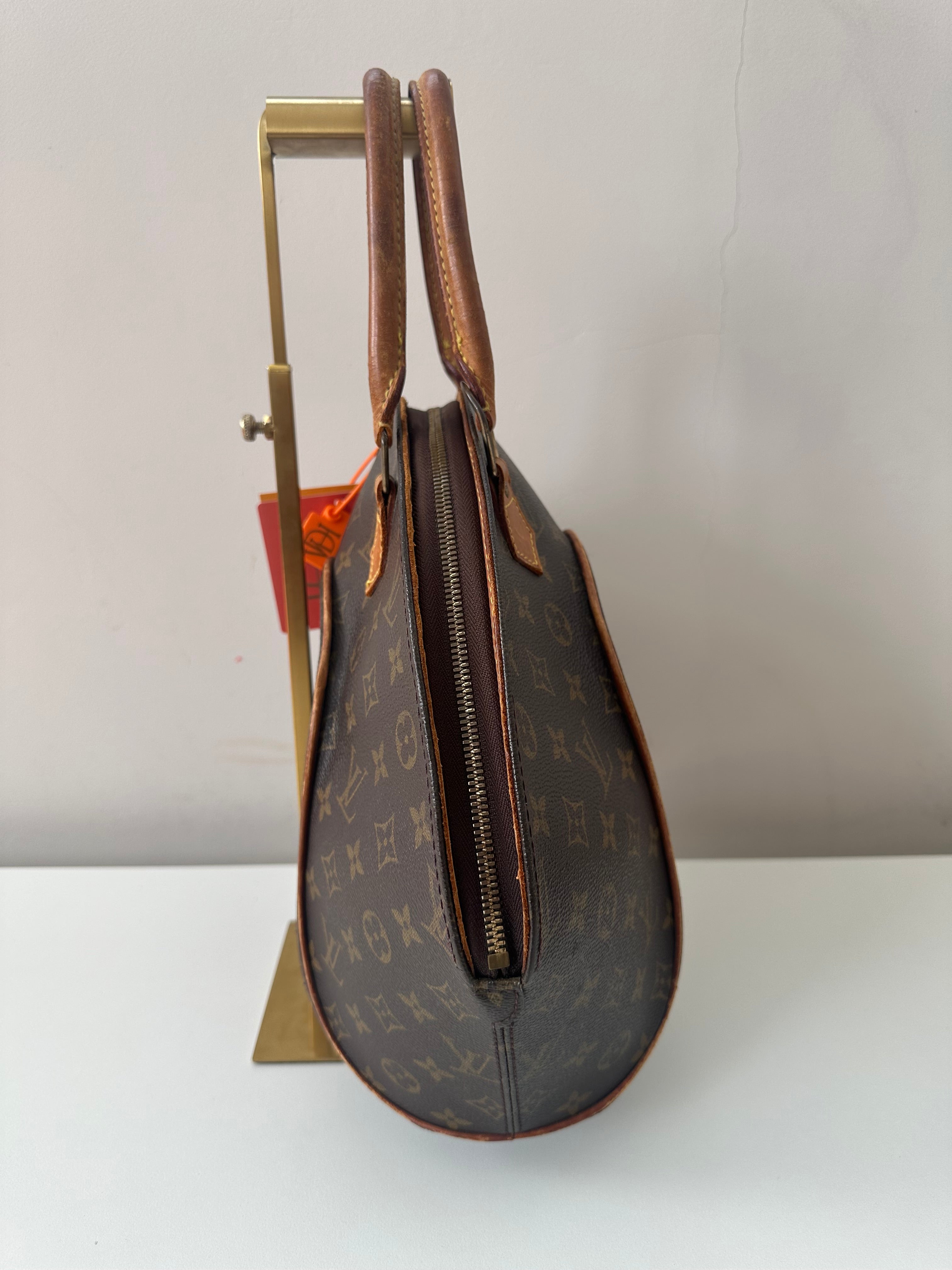 Louis Vuitton Ellipse MM