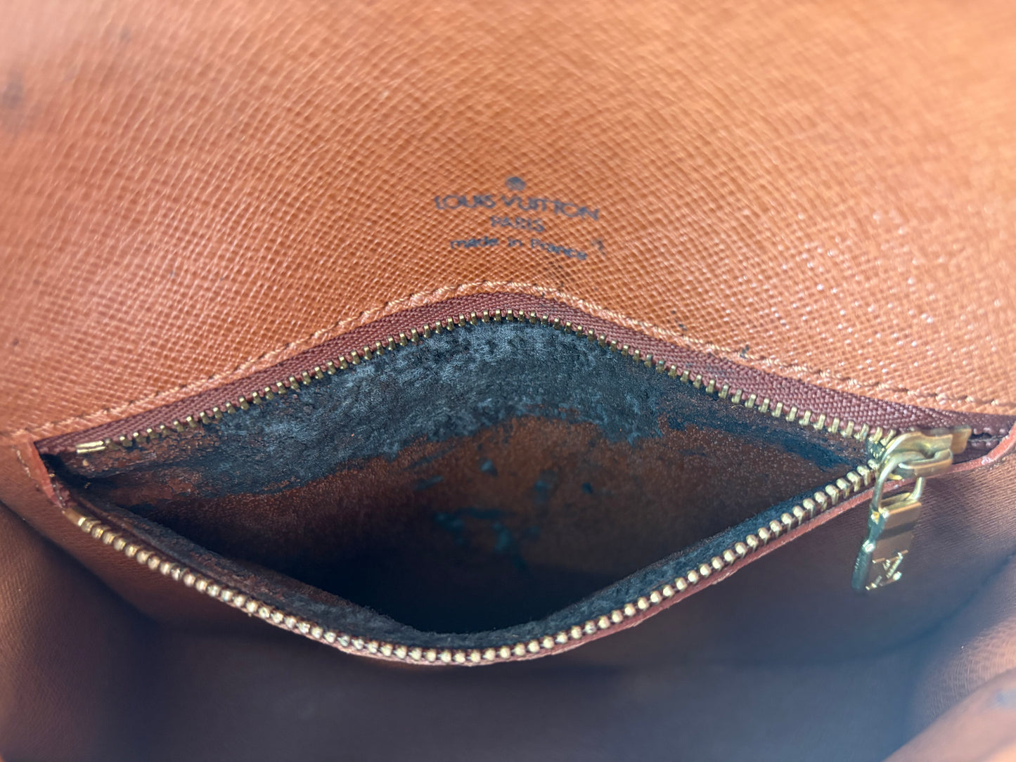 018181 - Louis Vuitton Saint Cloud MM