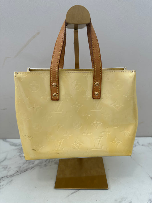 Louis Vuitton Reade PM Vernis Yellow