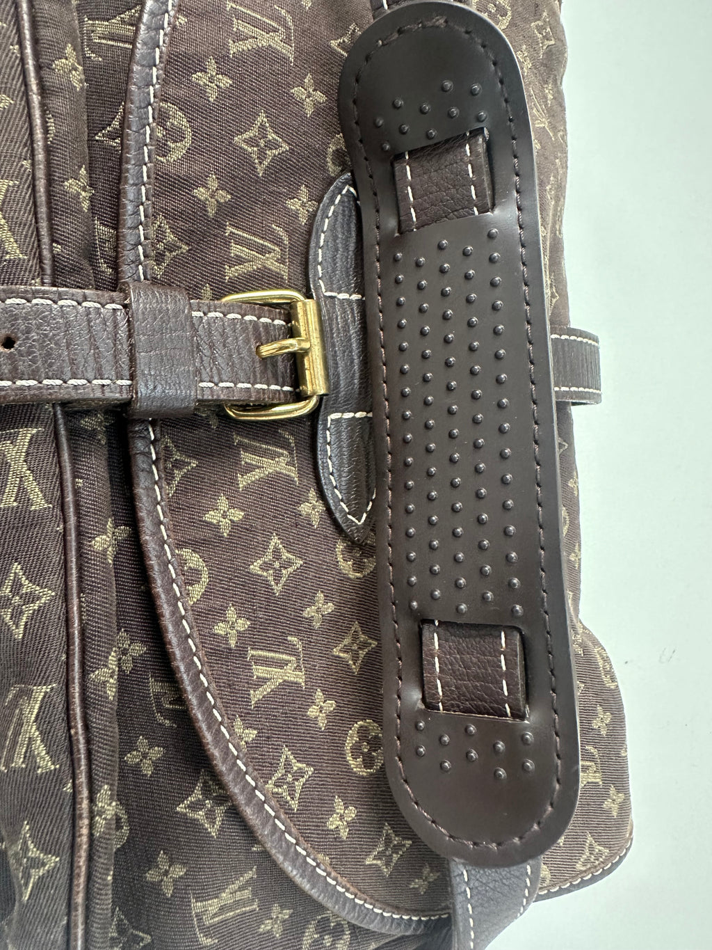 Louis Vuitton Mini Lin Saumur 30