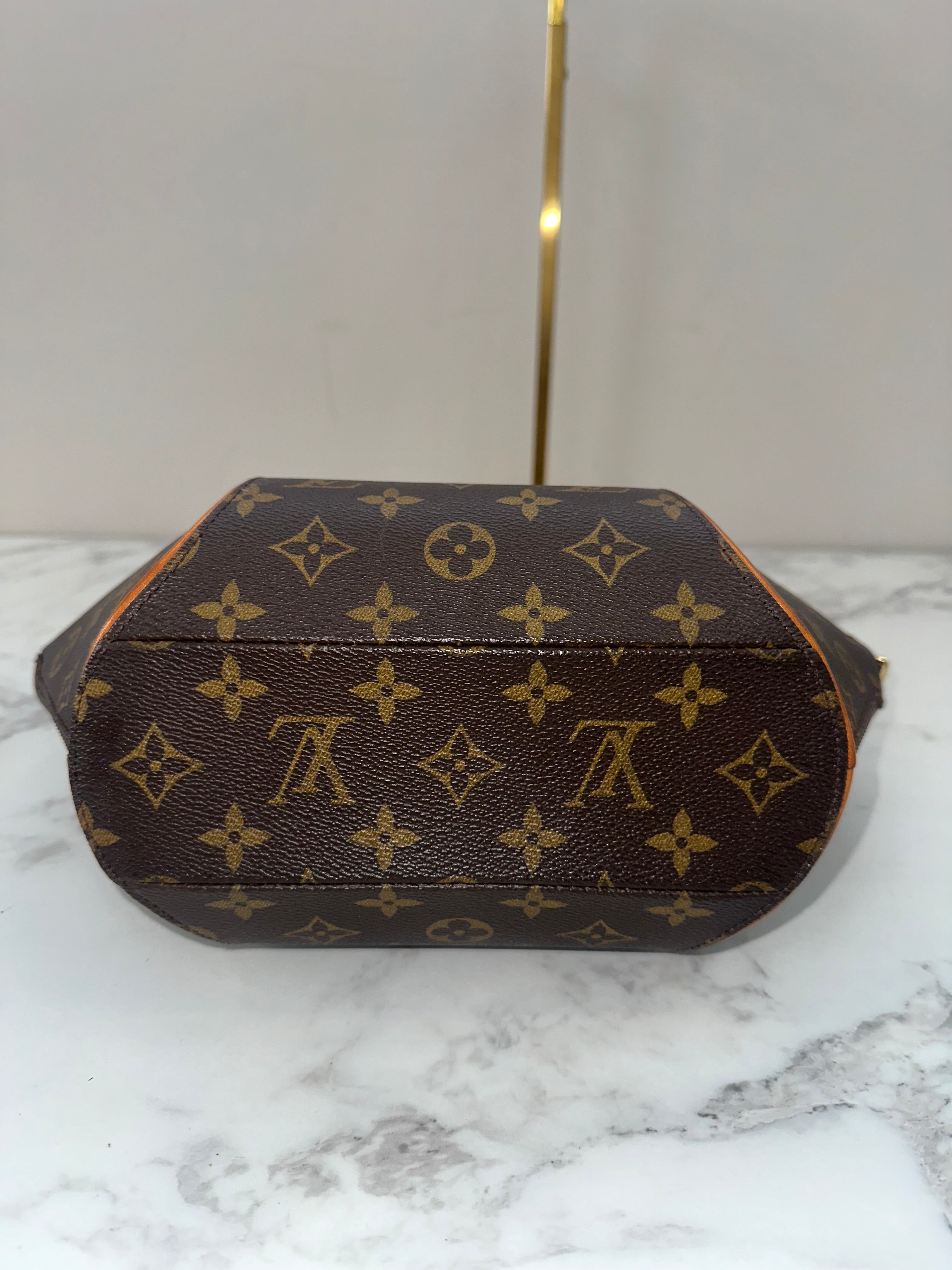 Louis Vuitton Ellipse PM