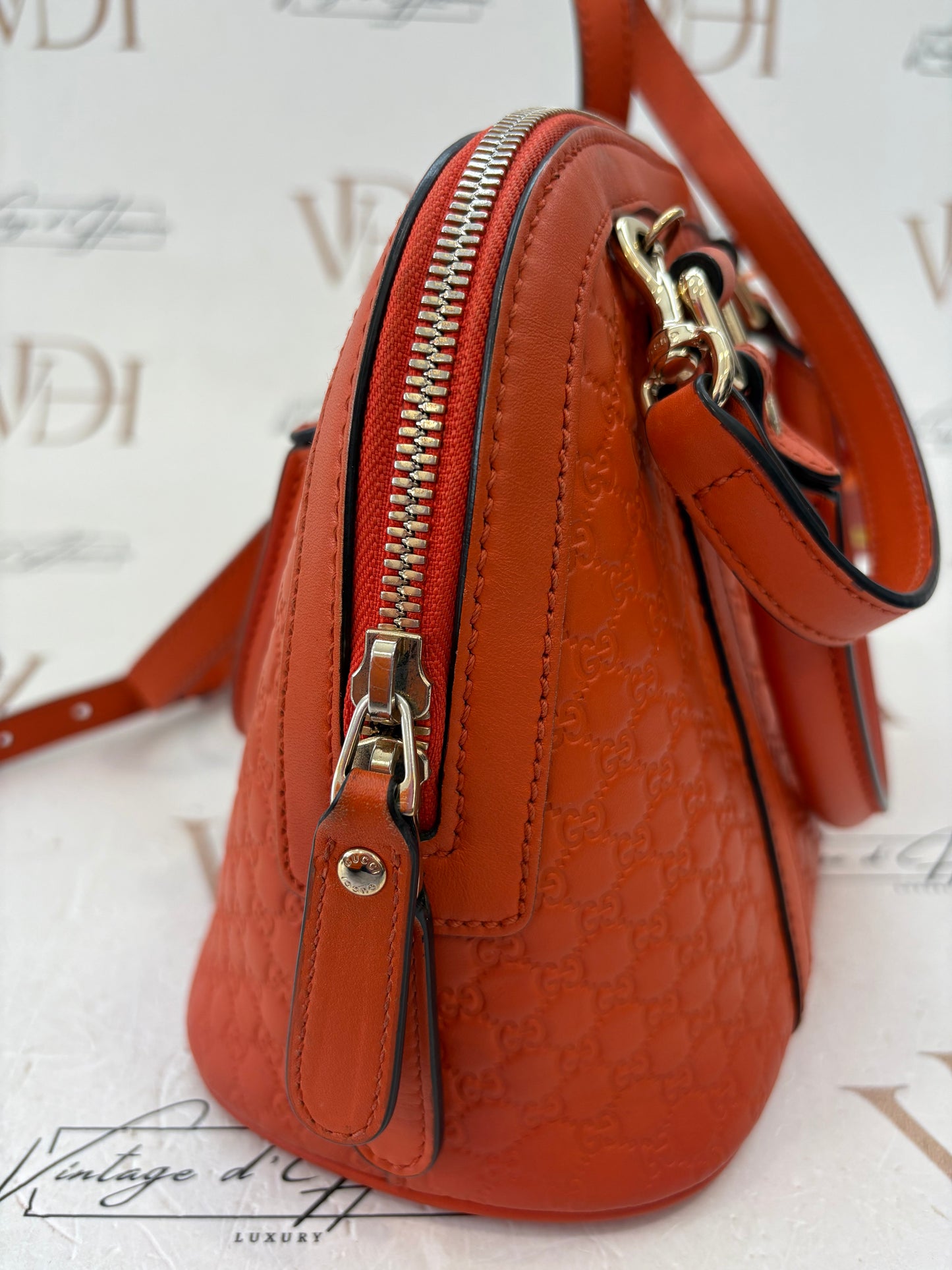 384265 - Gucci