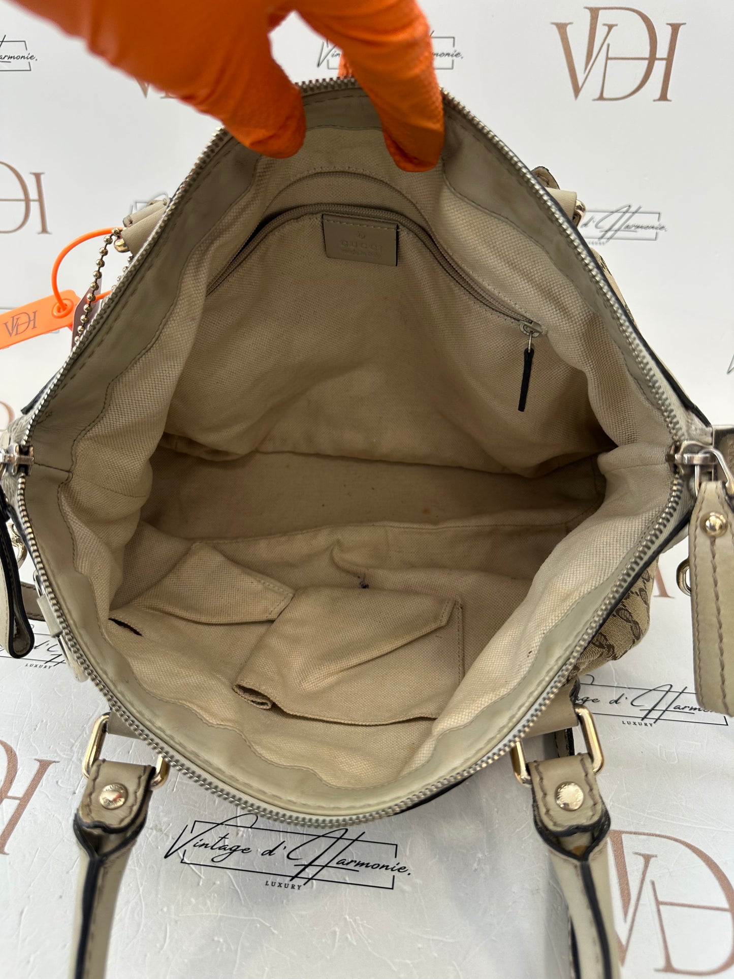 383088 - Gucci Sukey