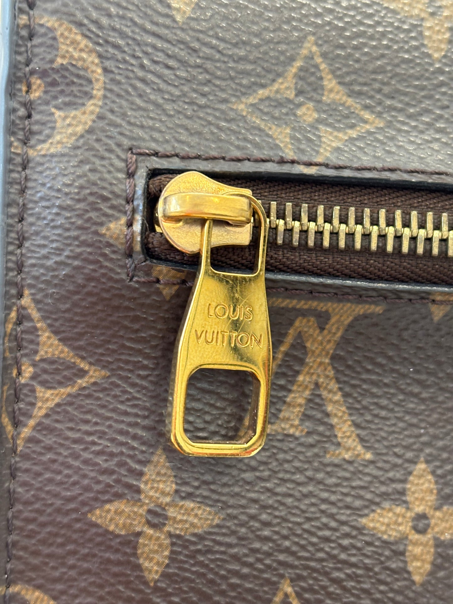 383770 - Louis Vuitton Metis