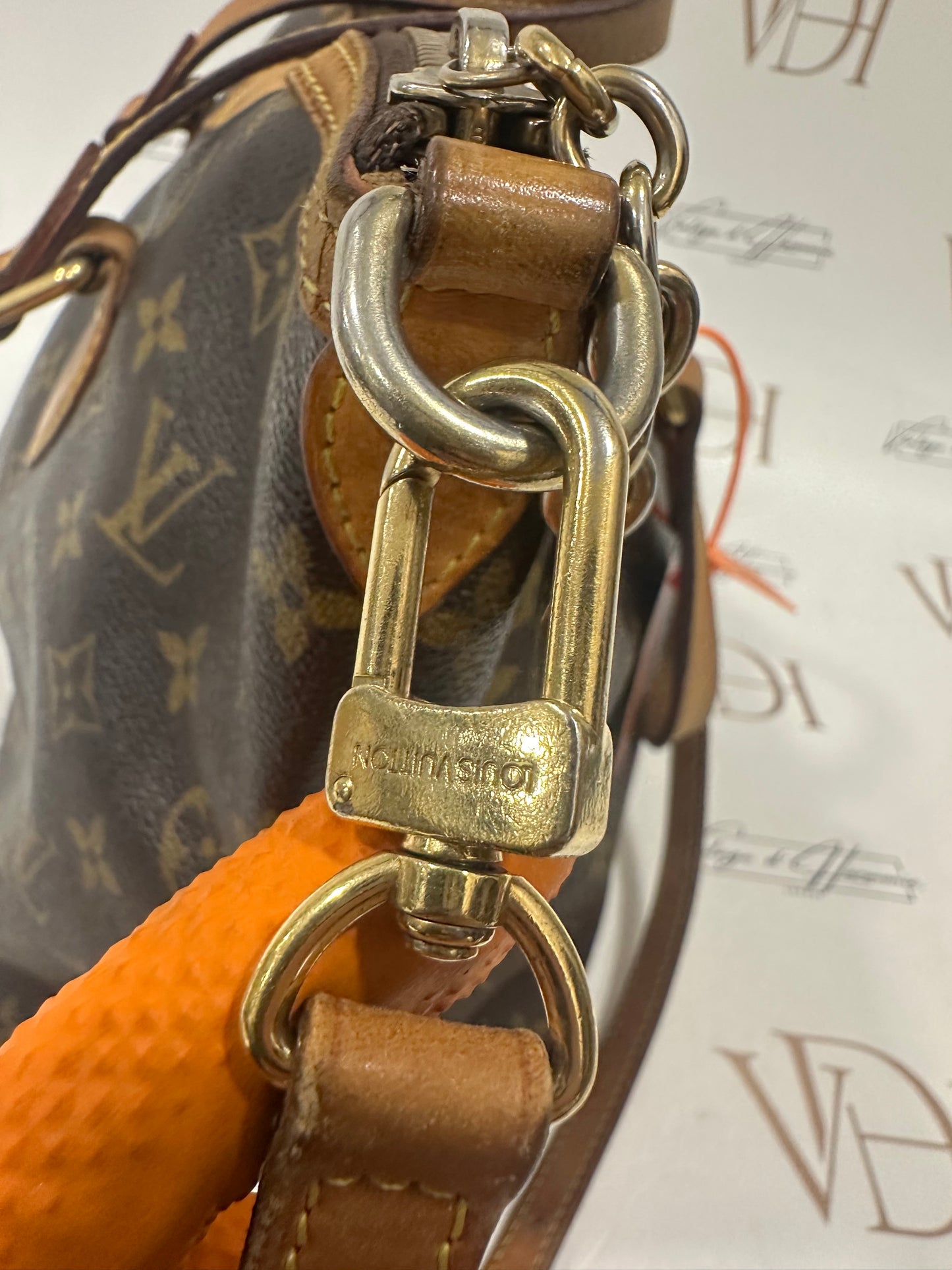382973 - Louis Vuitton Palermo