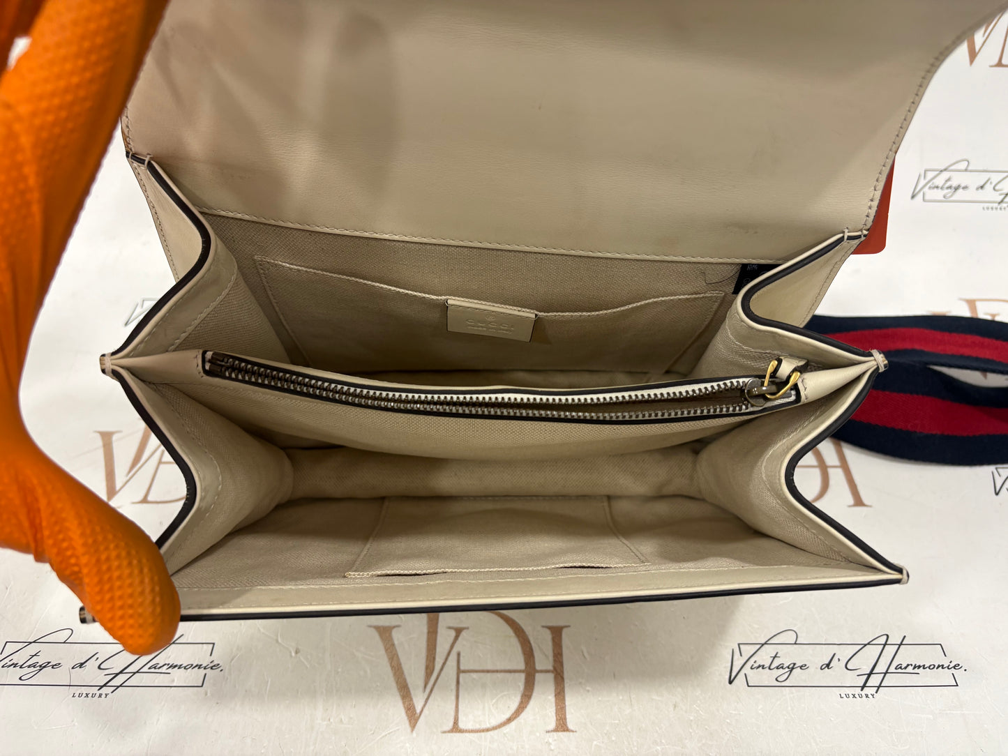 383889 - Gucci Dionysus