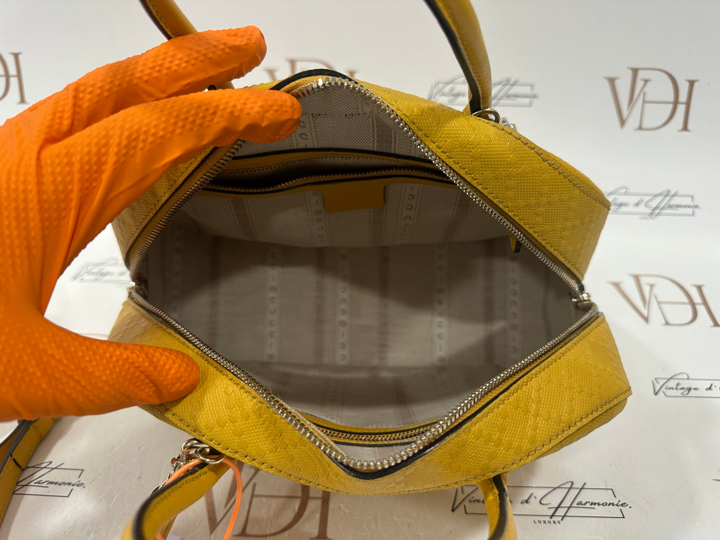 383169 - Gucci Bag Yellow