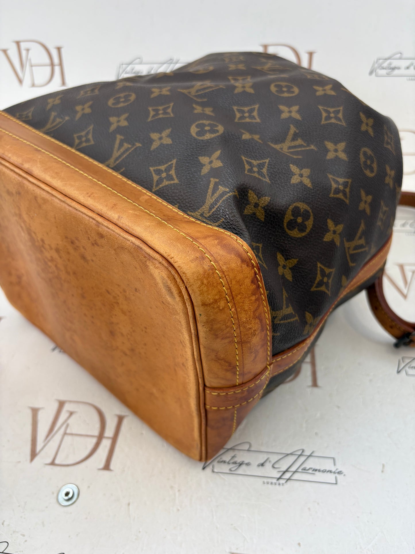 018290 - Louis Vuitton Noé