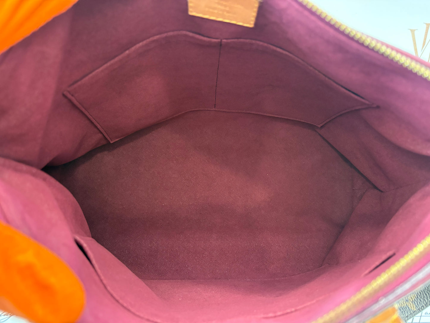 016937 - Louis Vuitton Pallas