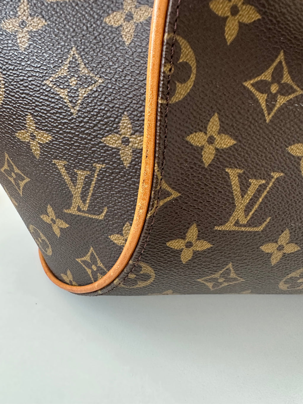 Louis Vuitton Ellipse MM