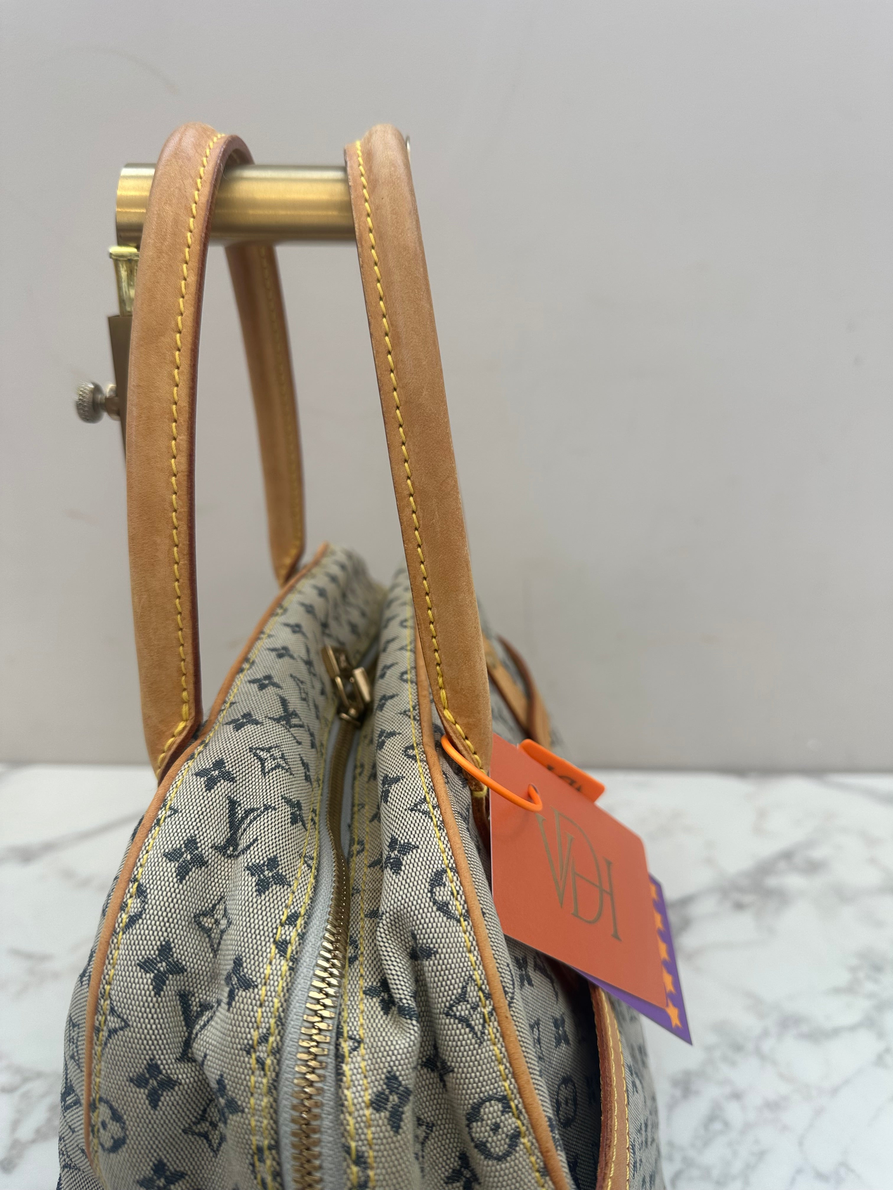 Louis Vuitton Mini Marie