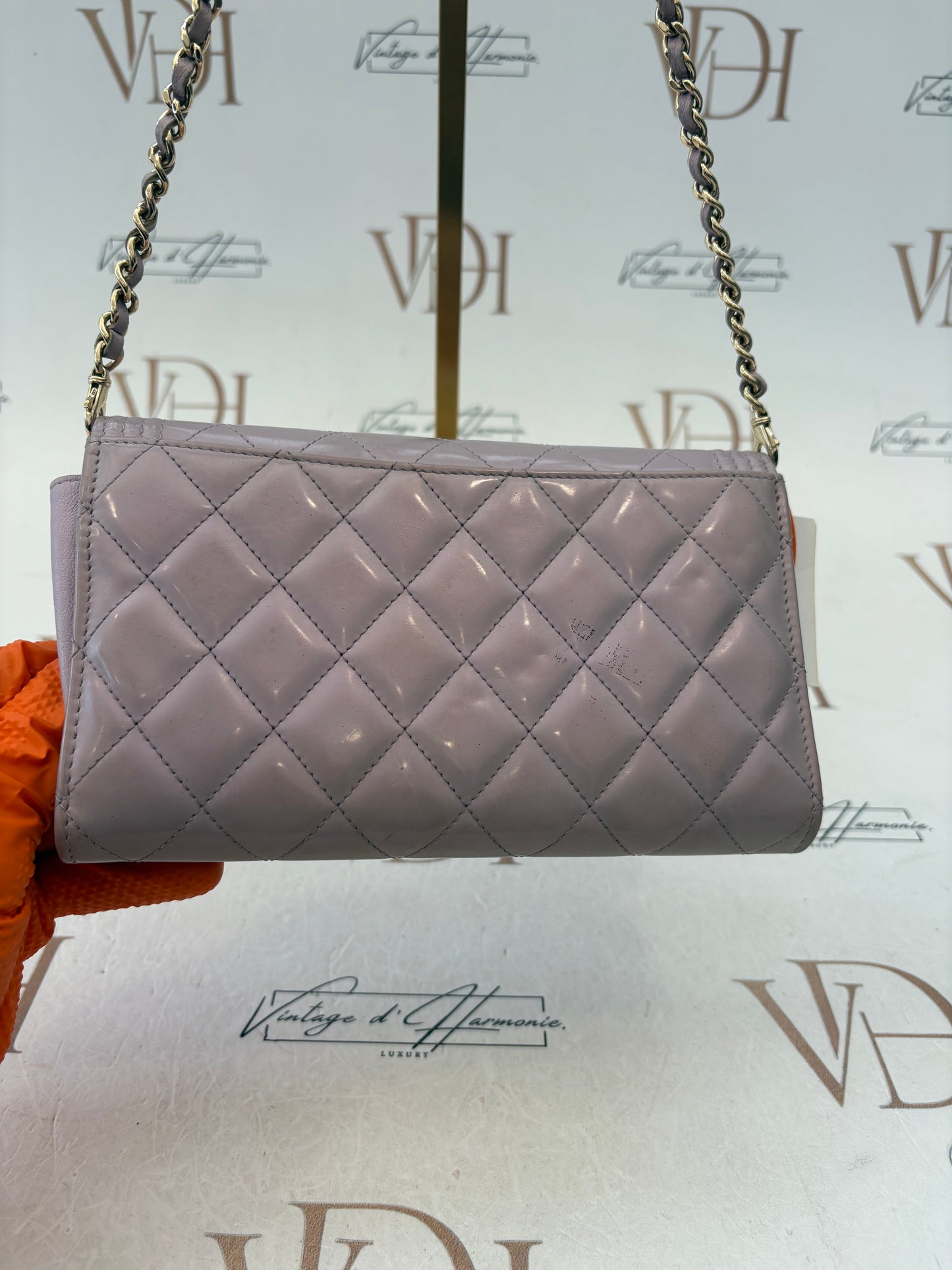 017938 - Chanel Leboy