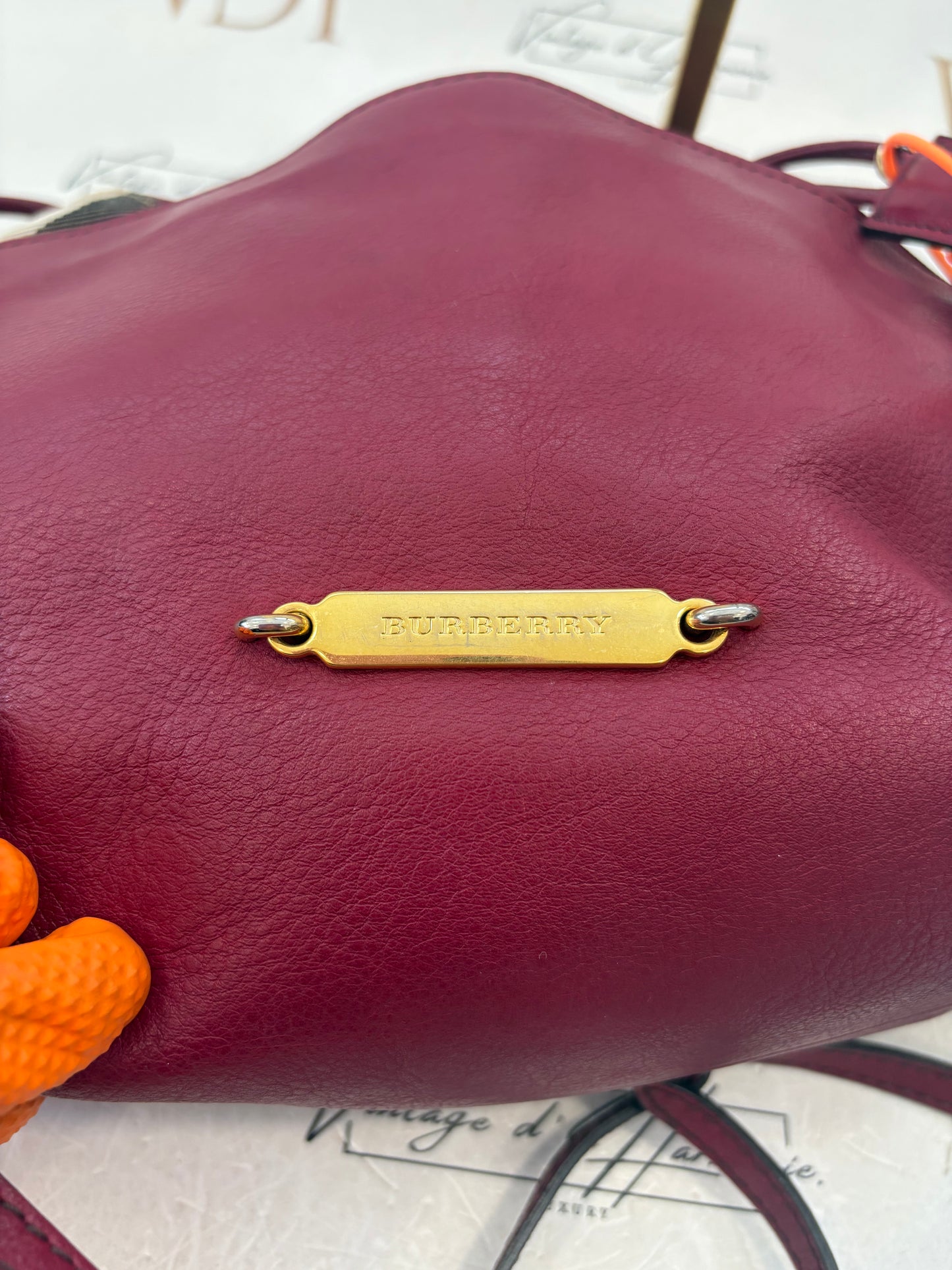 383917 - Burberry Bag