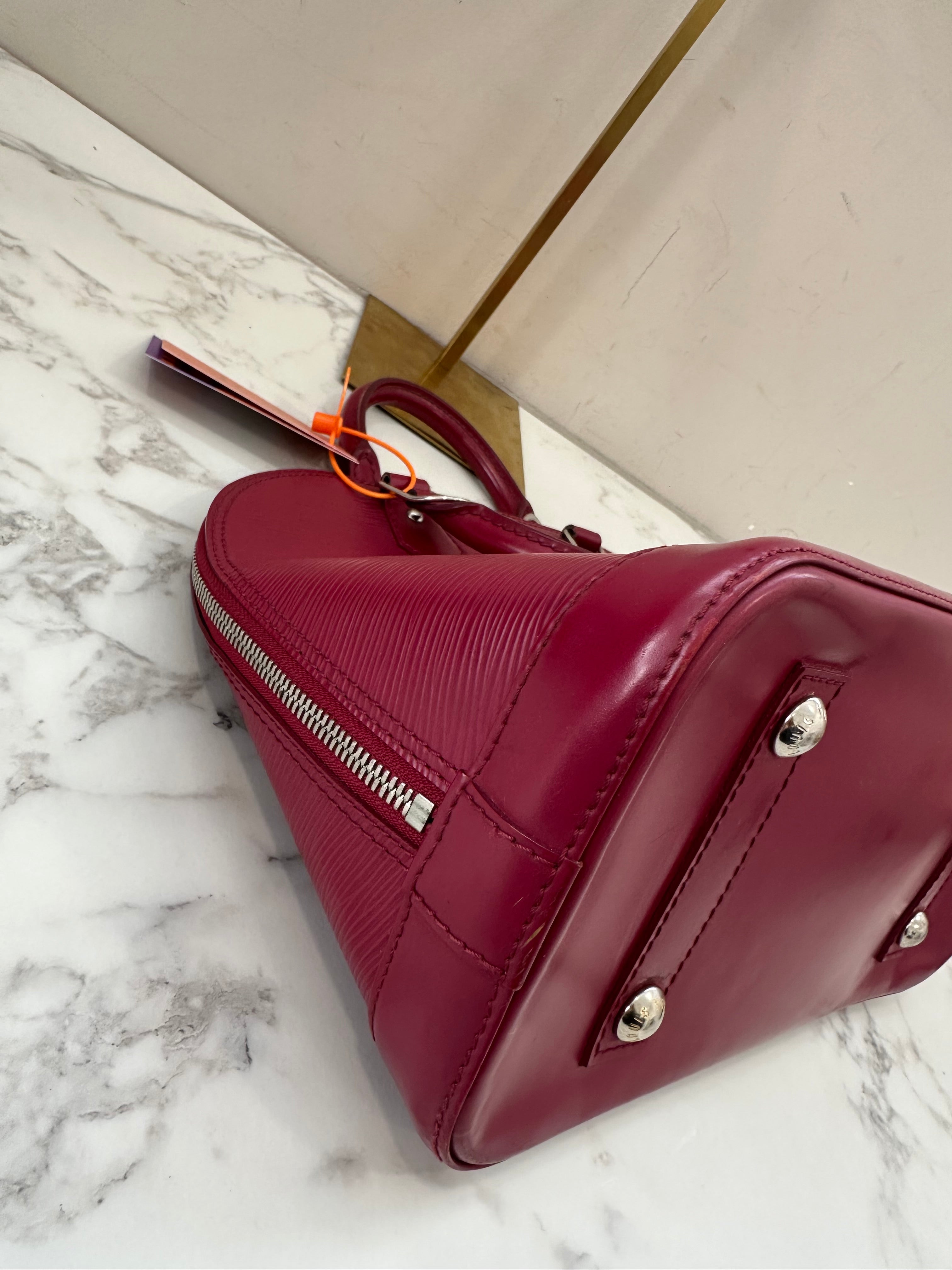 Louis Vuitton Alm PM Epi Cherry