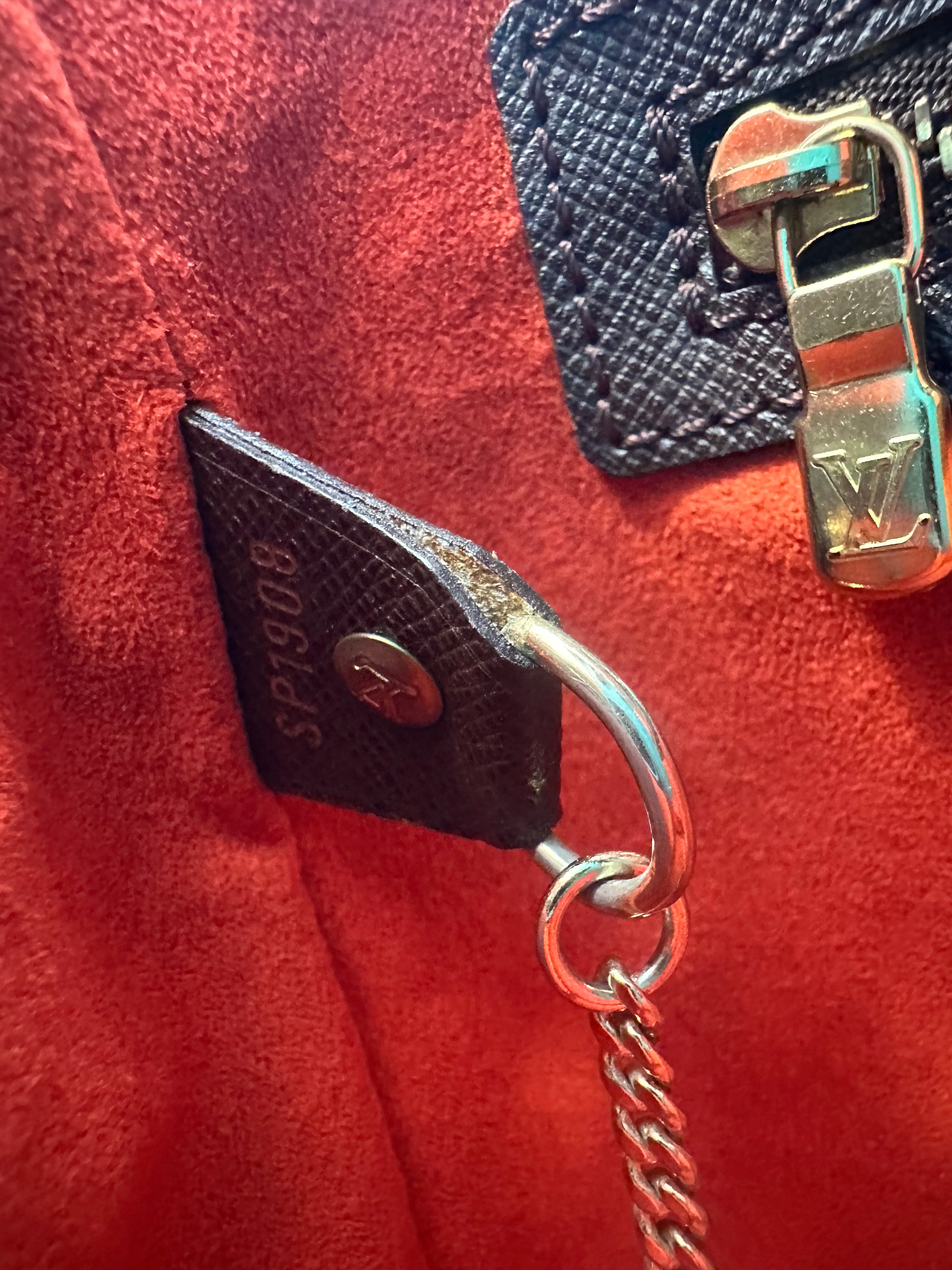 Louis Vuitton Marais Damier Ebene