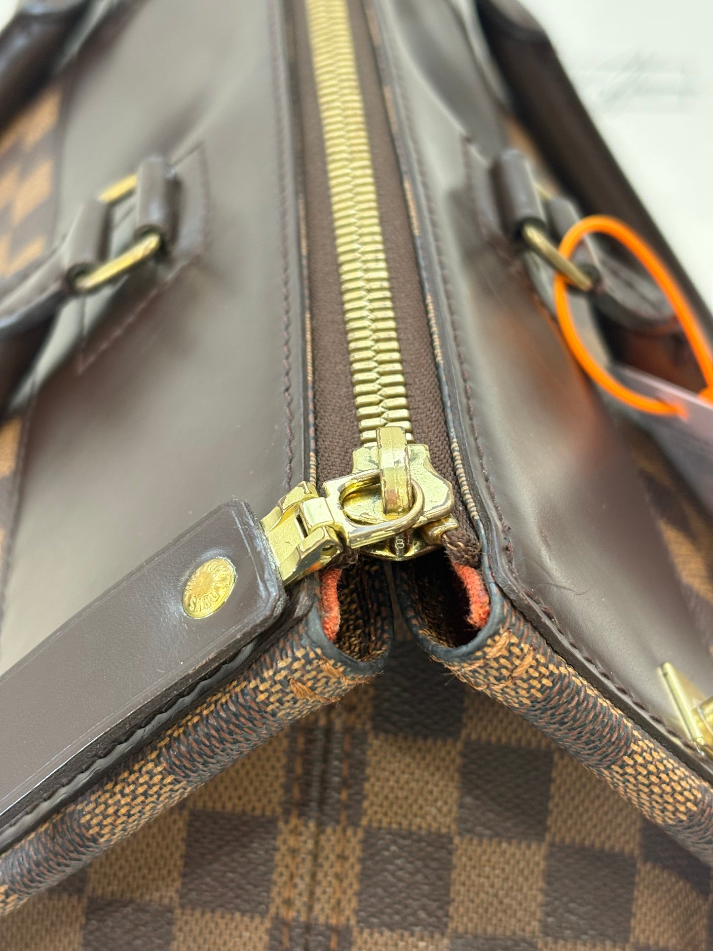 018548 - Louis Vuitton Damier Greenwich