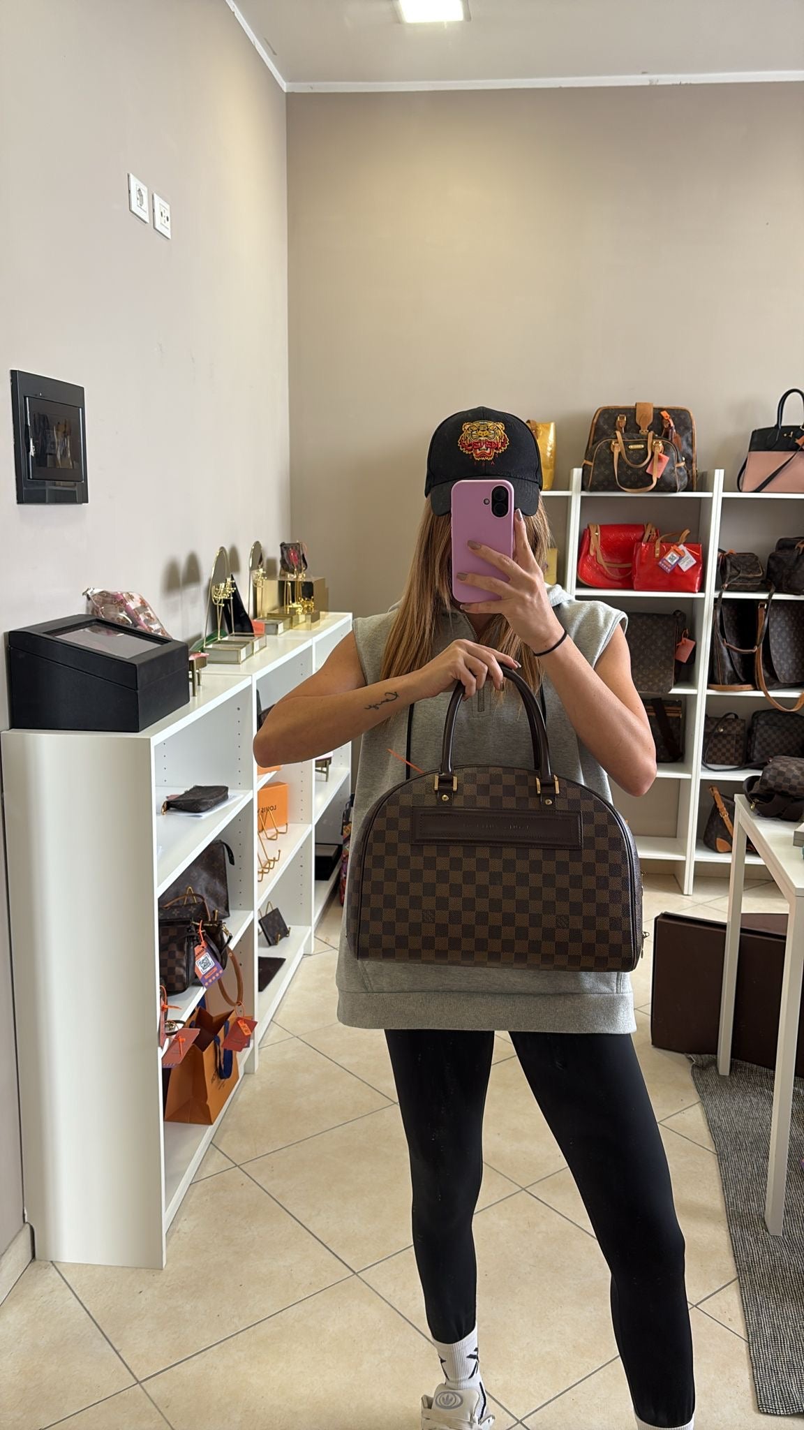 Louis Vuitton Damier Nolita