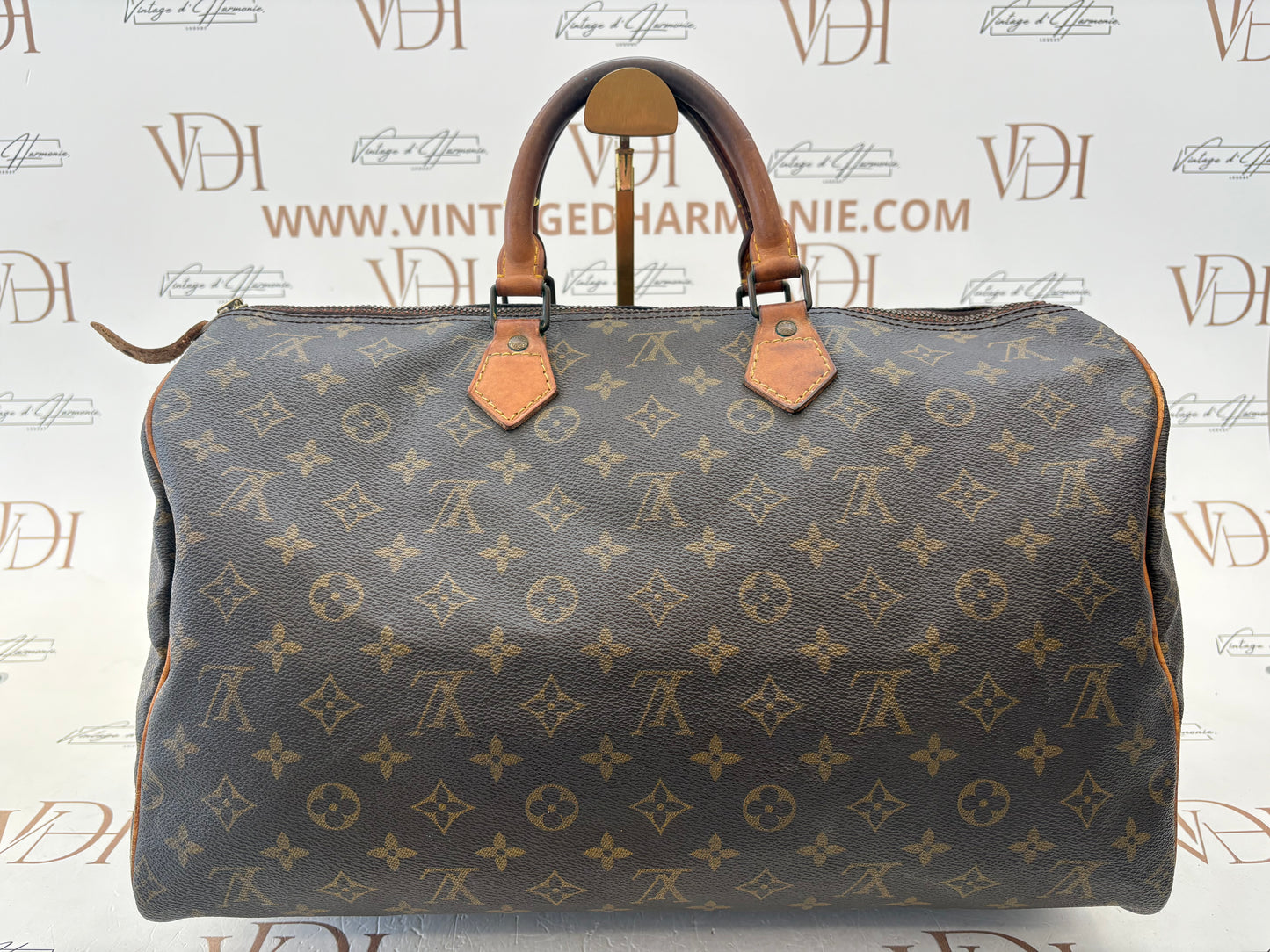 018997 - Louis Vuitton Speedy 40