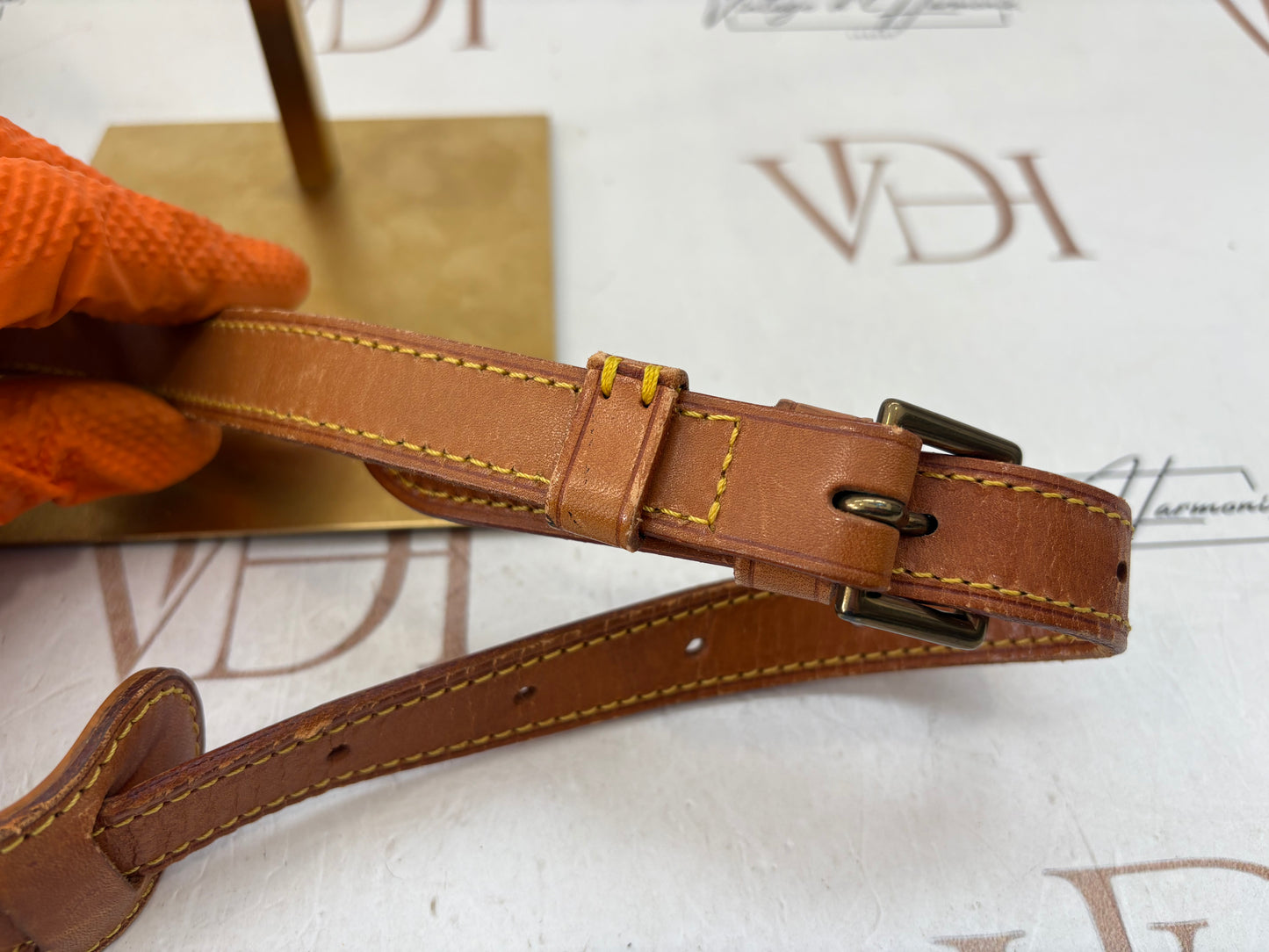 018956 - Louis Vuitton Chantilly GM