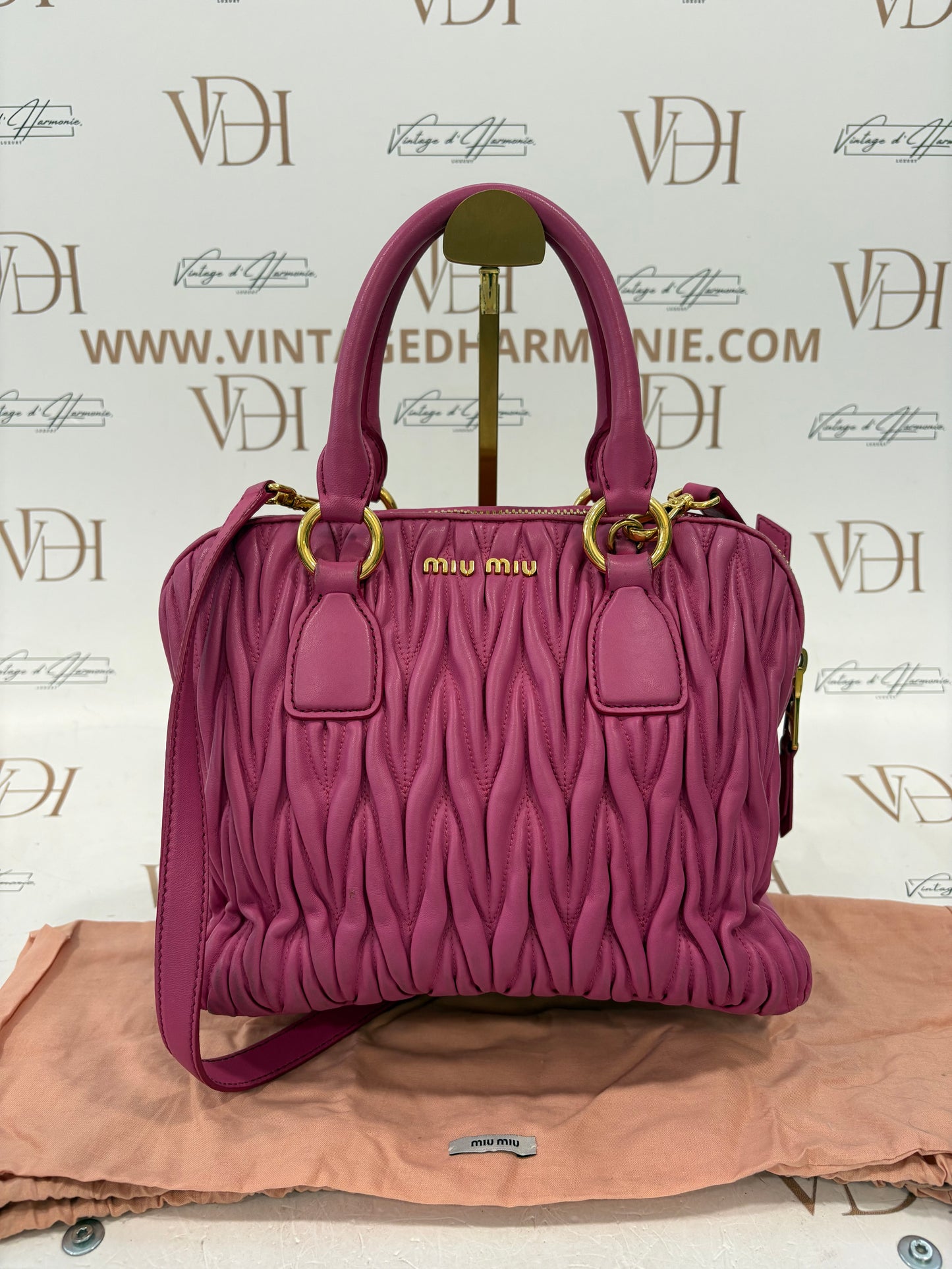 384328 - Miu Miu Pink