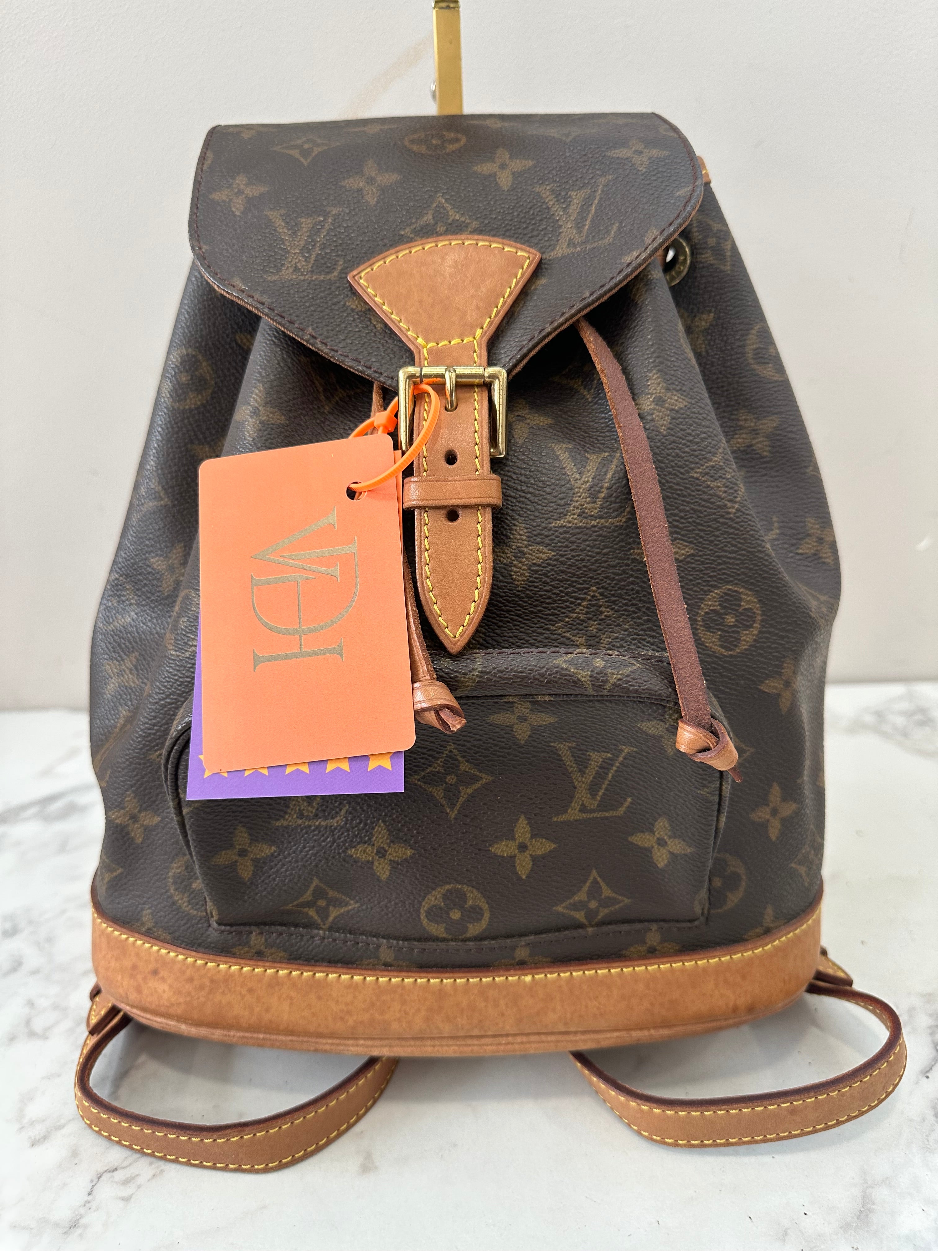 Louis Vuitton Montsouris MM