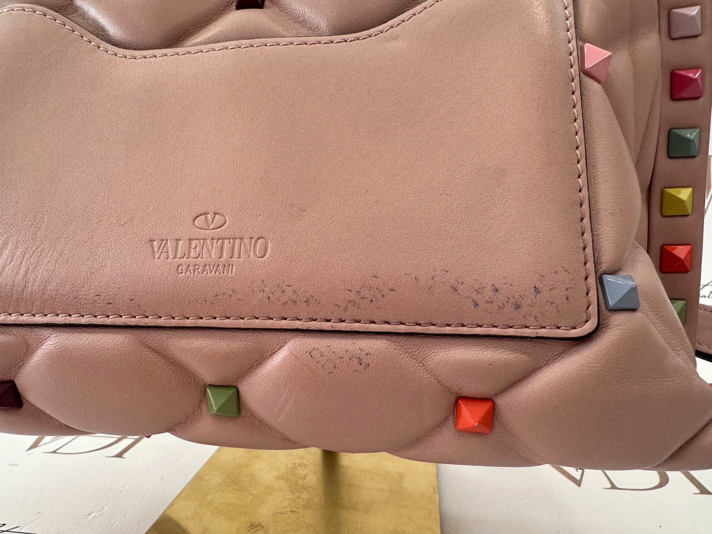 382347 - Valentino Candystud