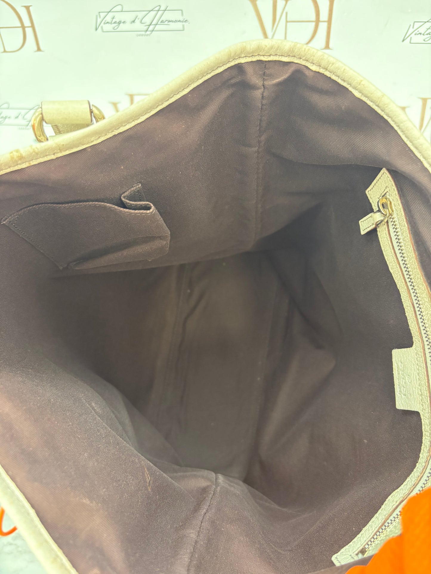 018185 - Gucci Tote Vertical