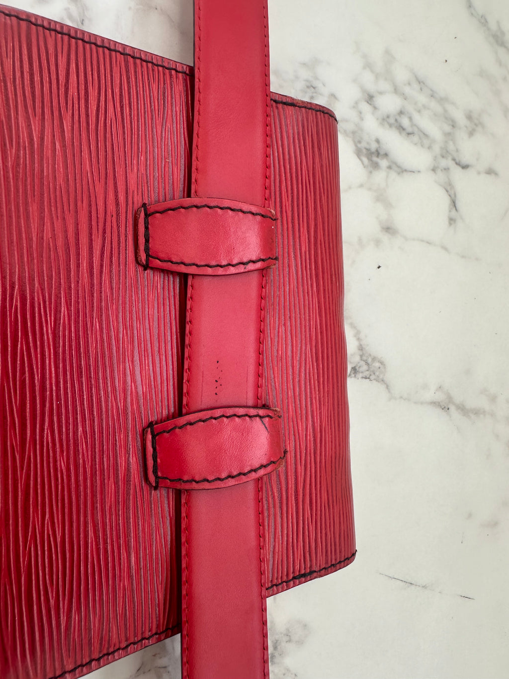 Louis Vuitton Epi pochette ceinture tilsit pouch