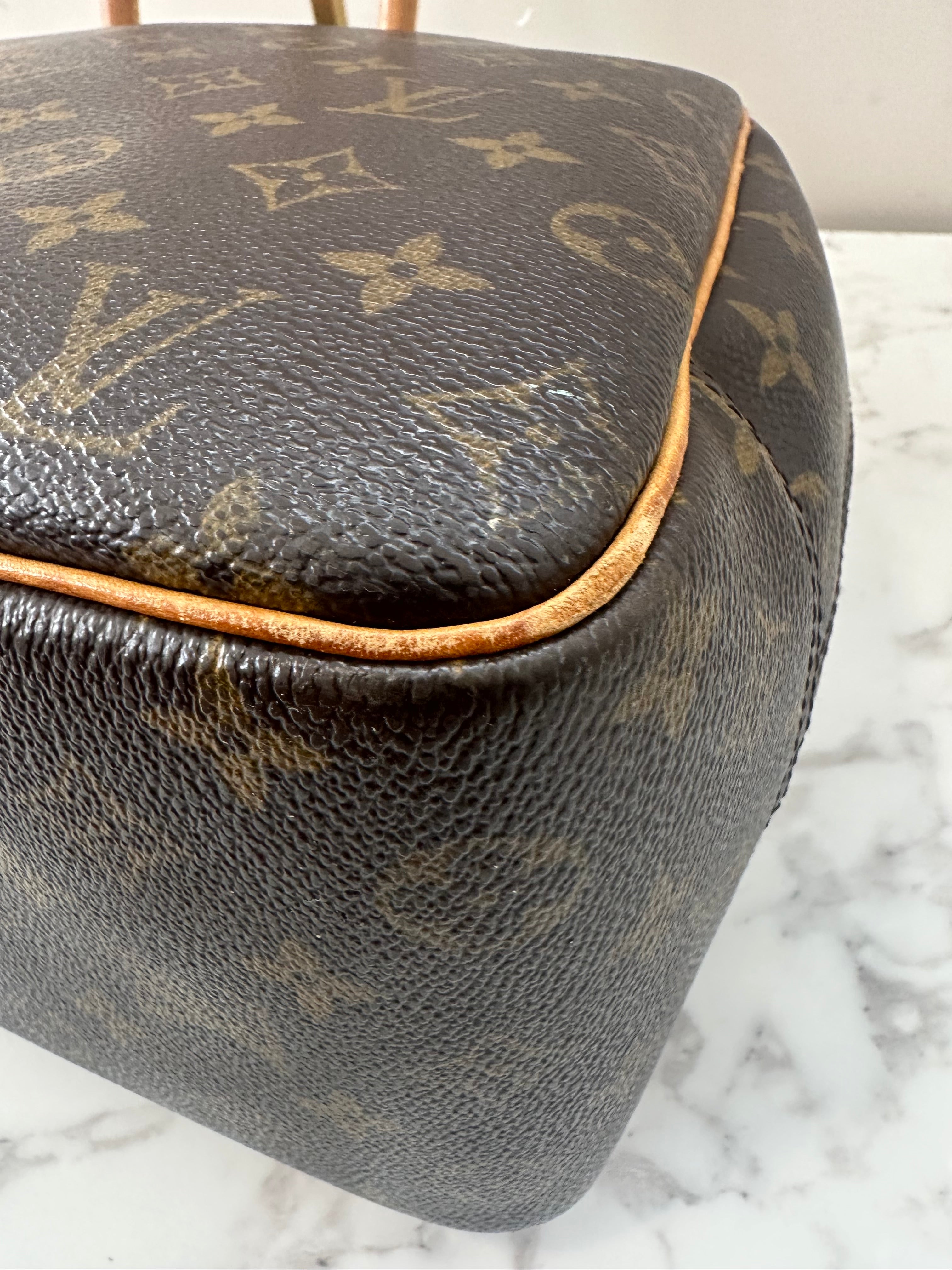 Louis Vuitton Deauville