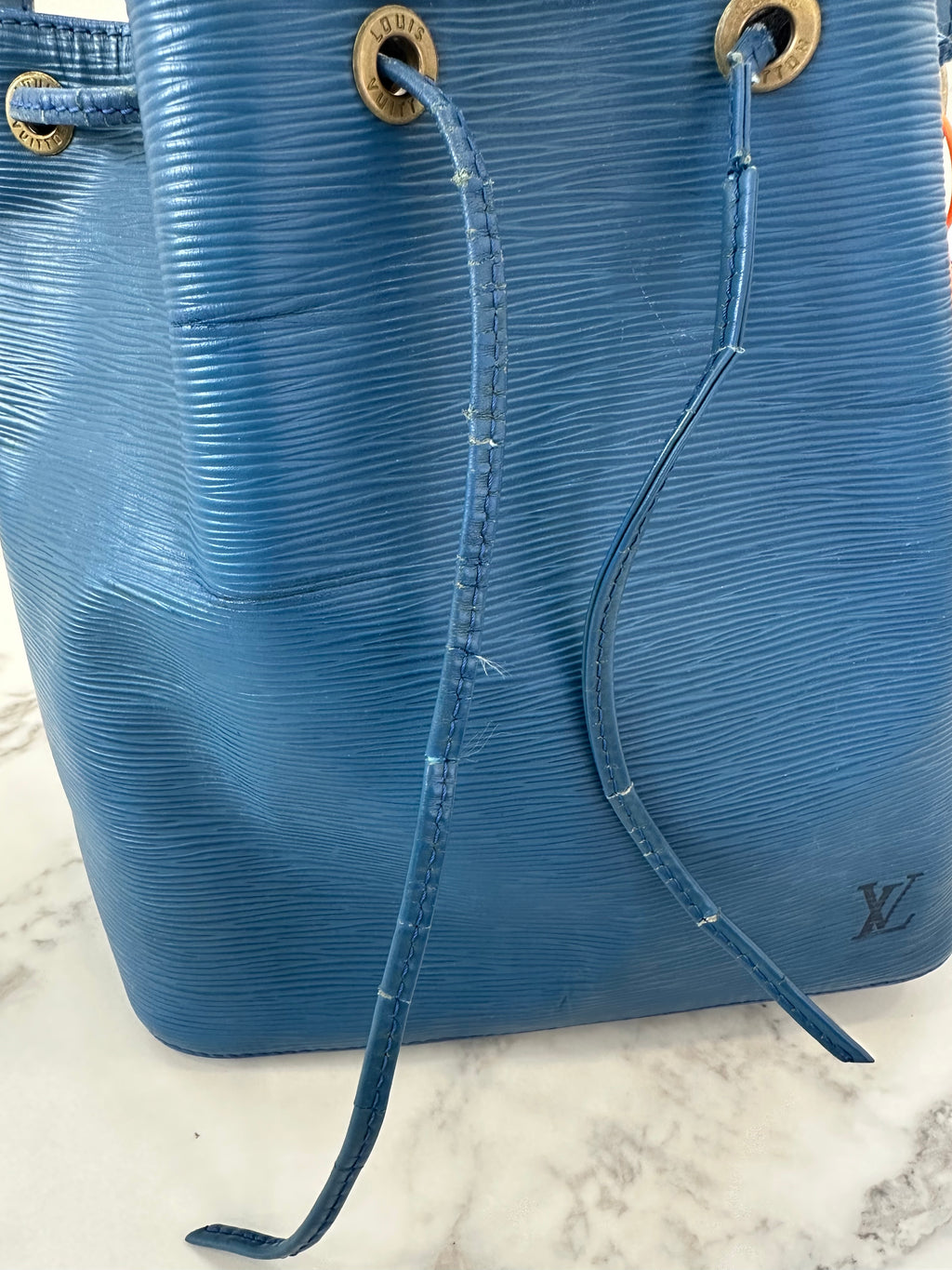 Louis Vuitton Epi Petite Noé Blue