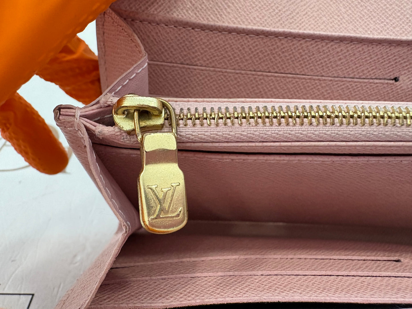 017649 - Louis Vuitton Wallet