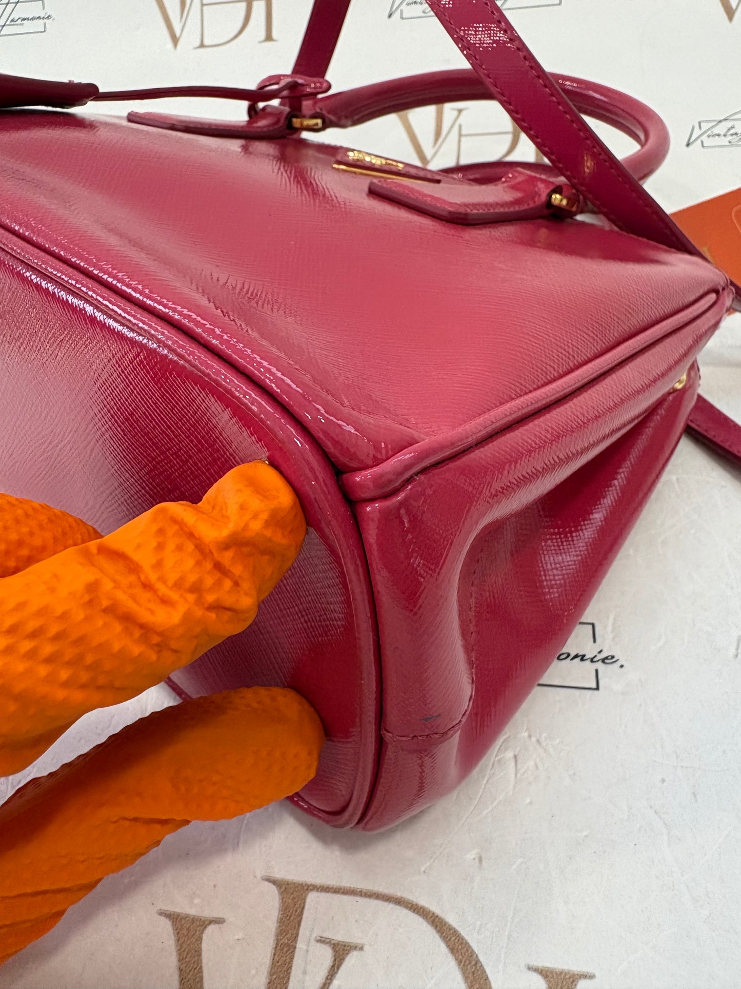 382954 - Prada Galleria Nano Pink