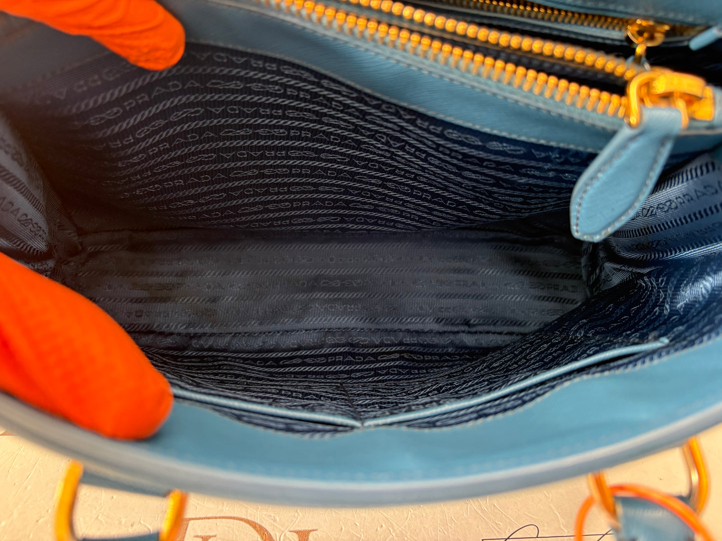 383516 - Prada Blue