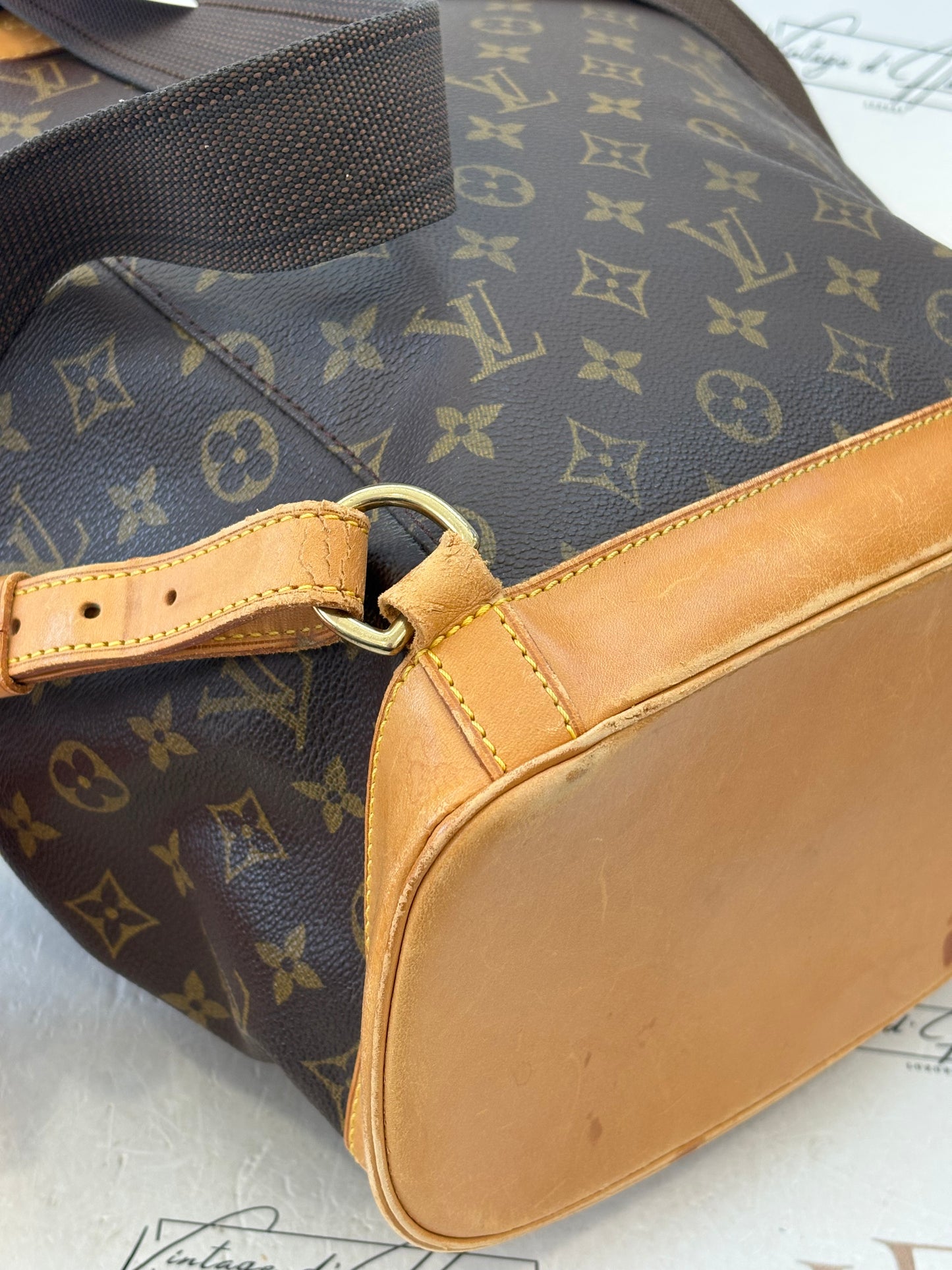 018117 - Louis Vuitton Montsouris GM