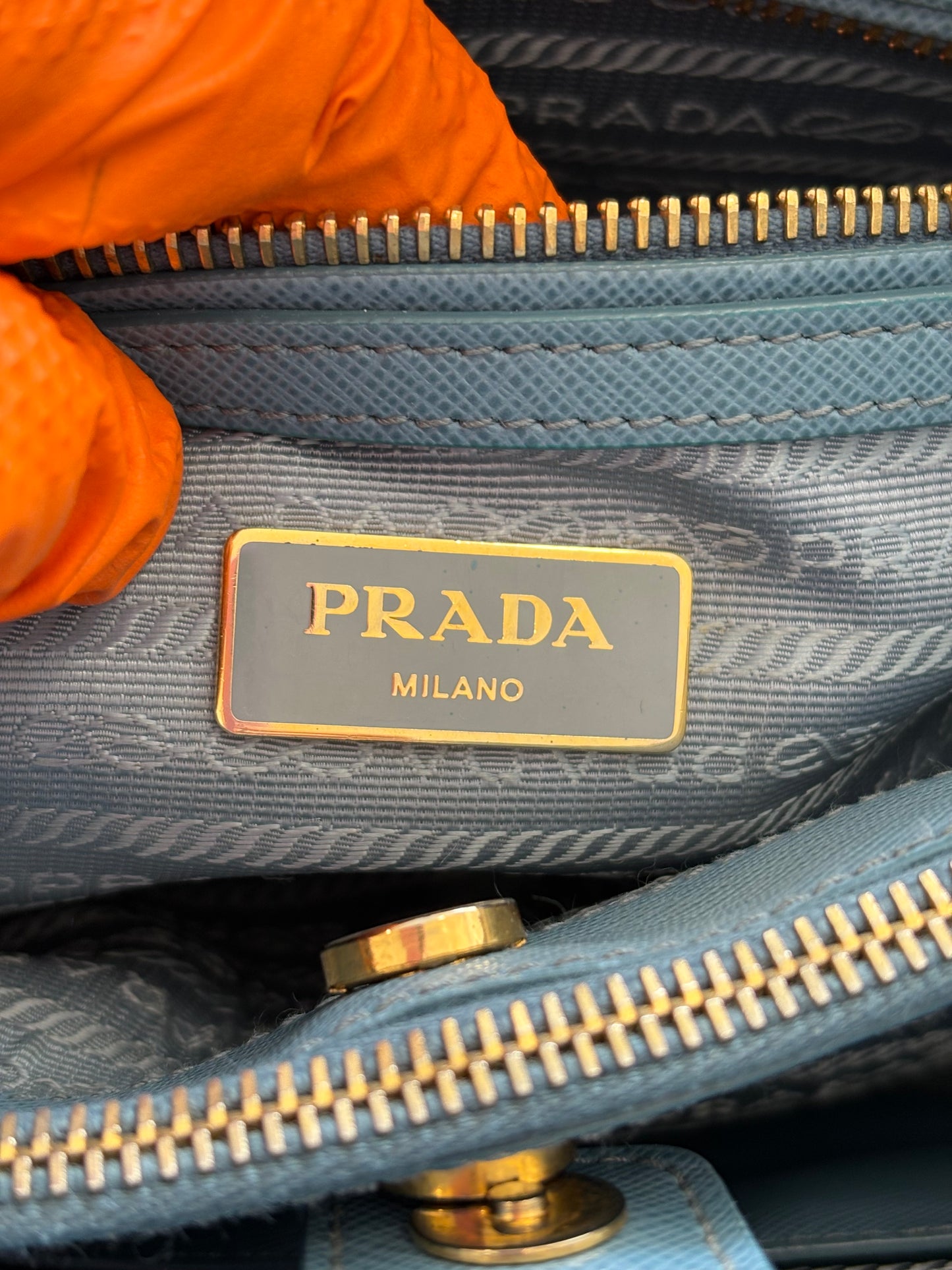 201297 - Prada Galleria Blue