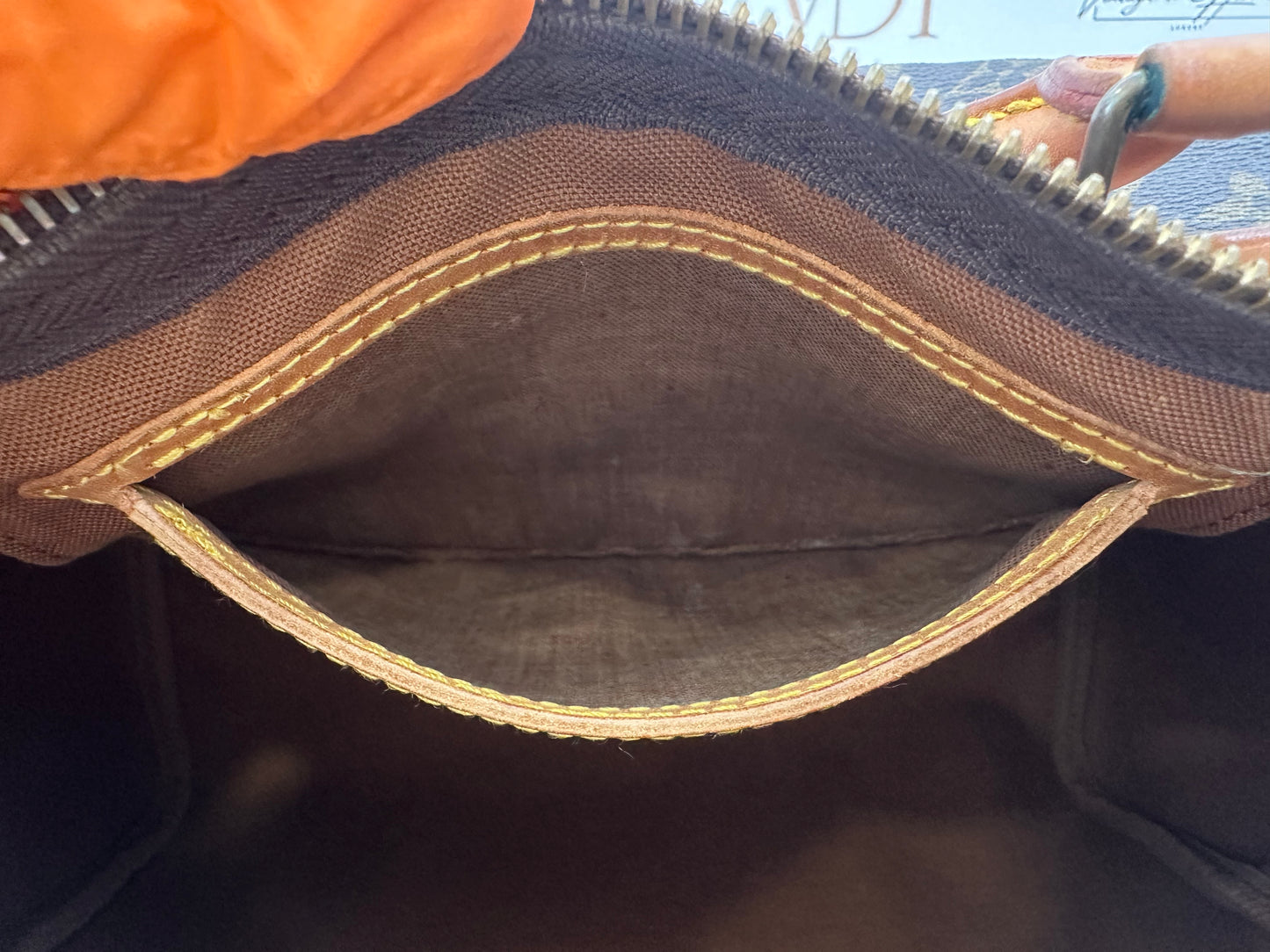 017846 - Louis Vuitton Speedy 30