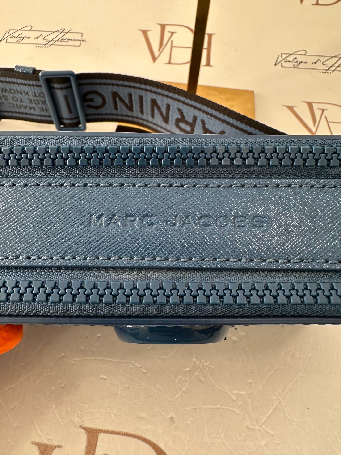Marc Jacobs Snapshot