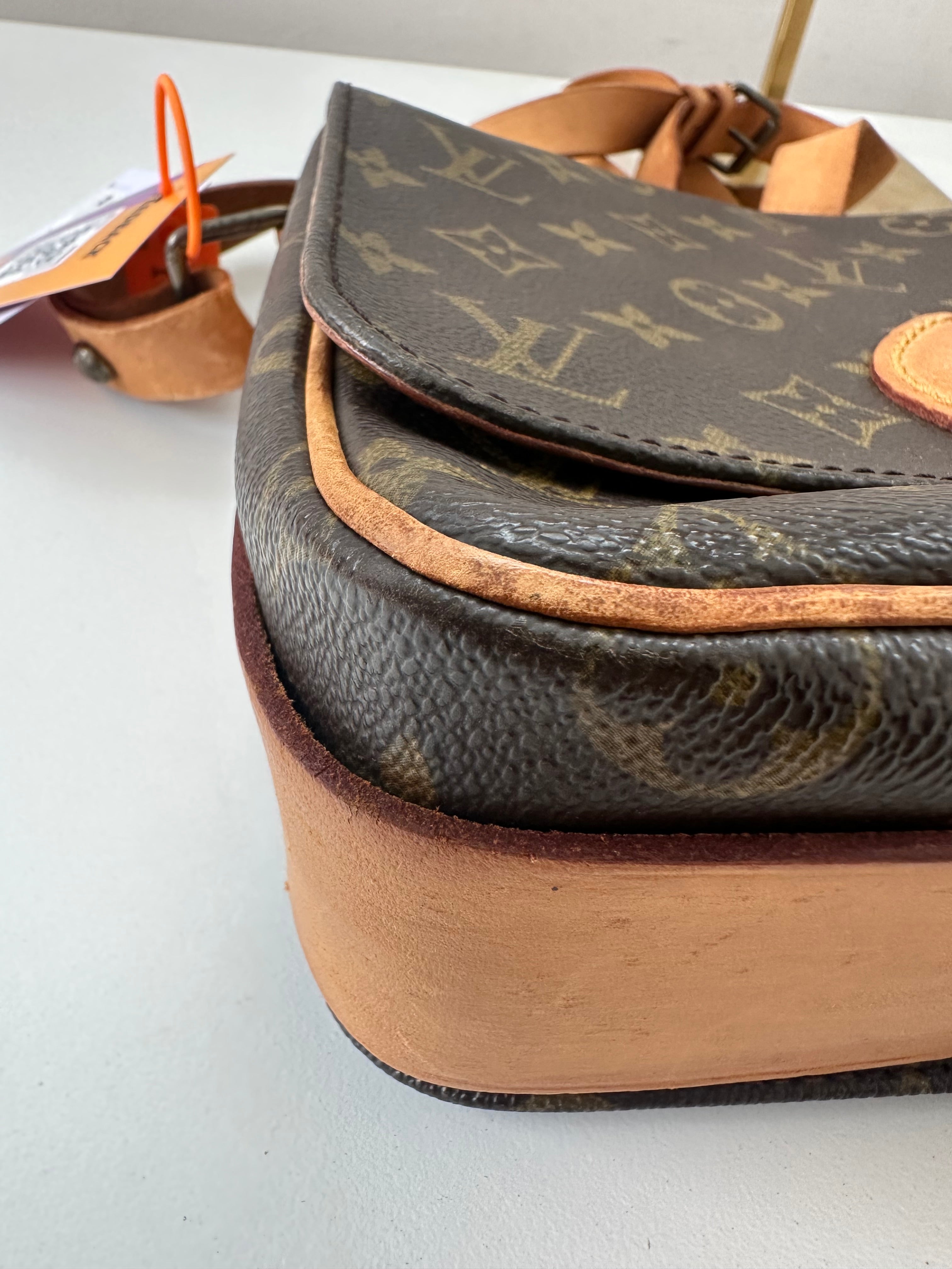 Louis Vuitton Cartouchiere MM