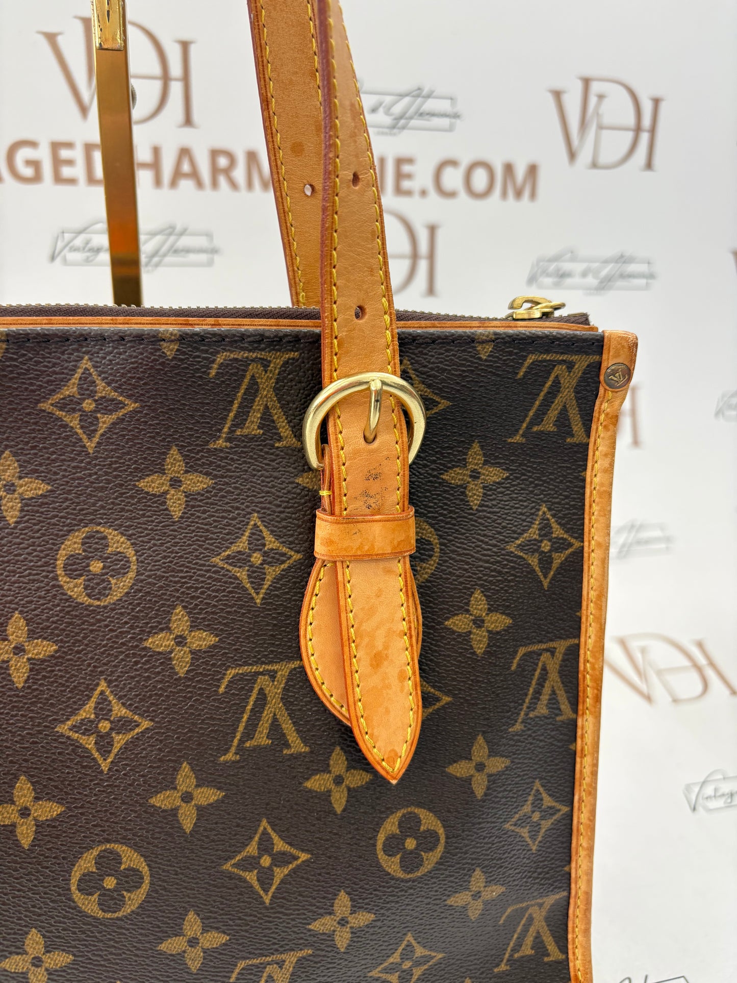 018103 - Louis Vuitton Popincourt