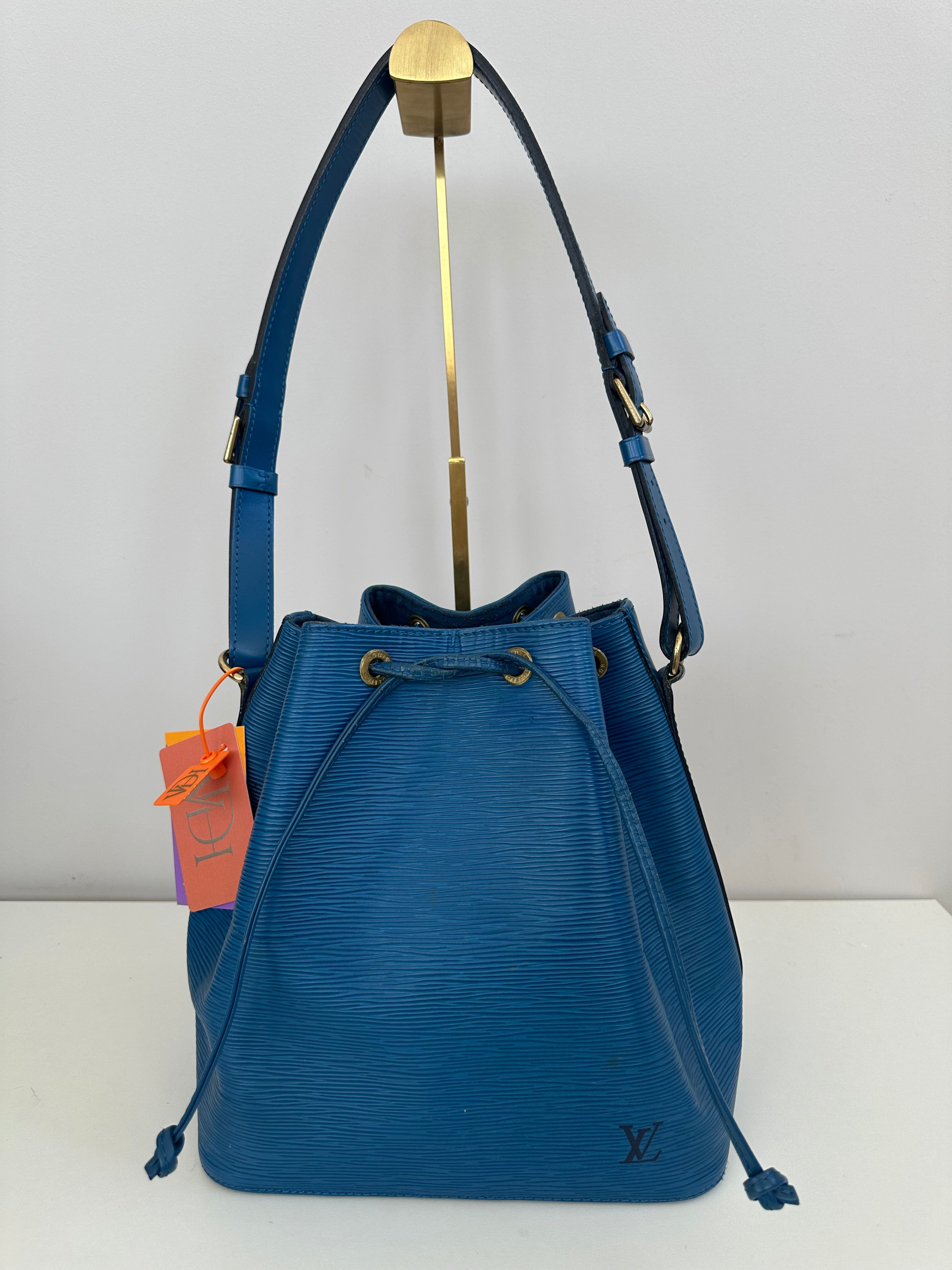 Louis Vuitton Petite Noé Epi Blue