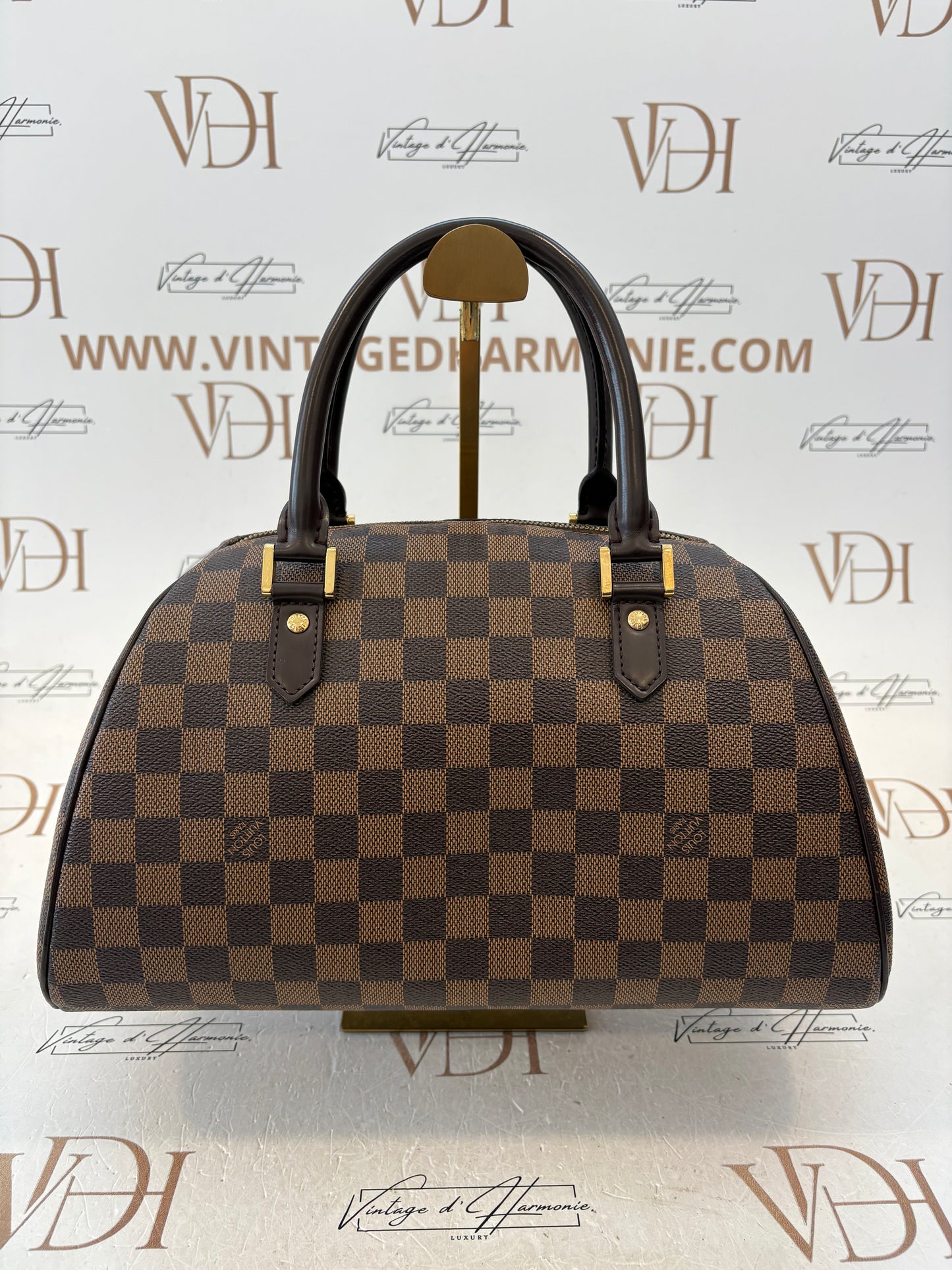 018235 - Louis Vuitton Rivera MM