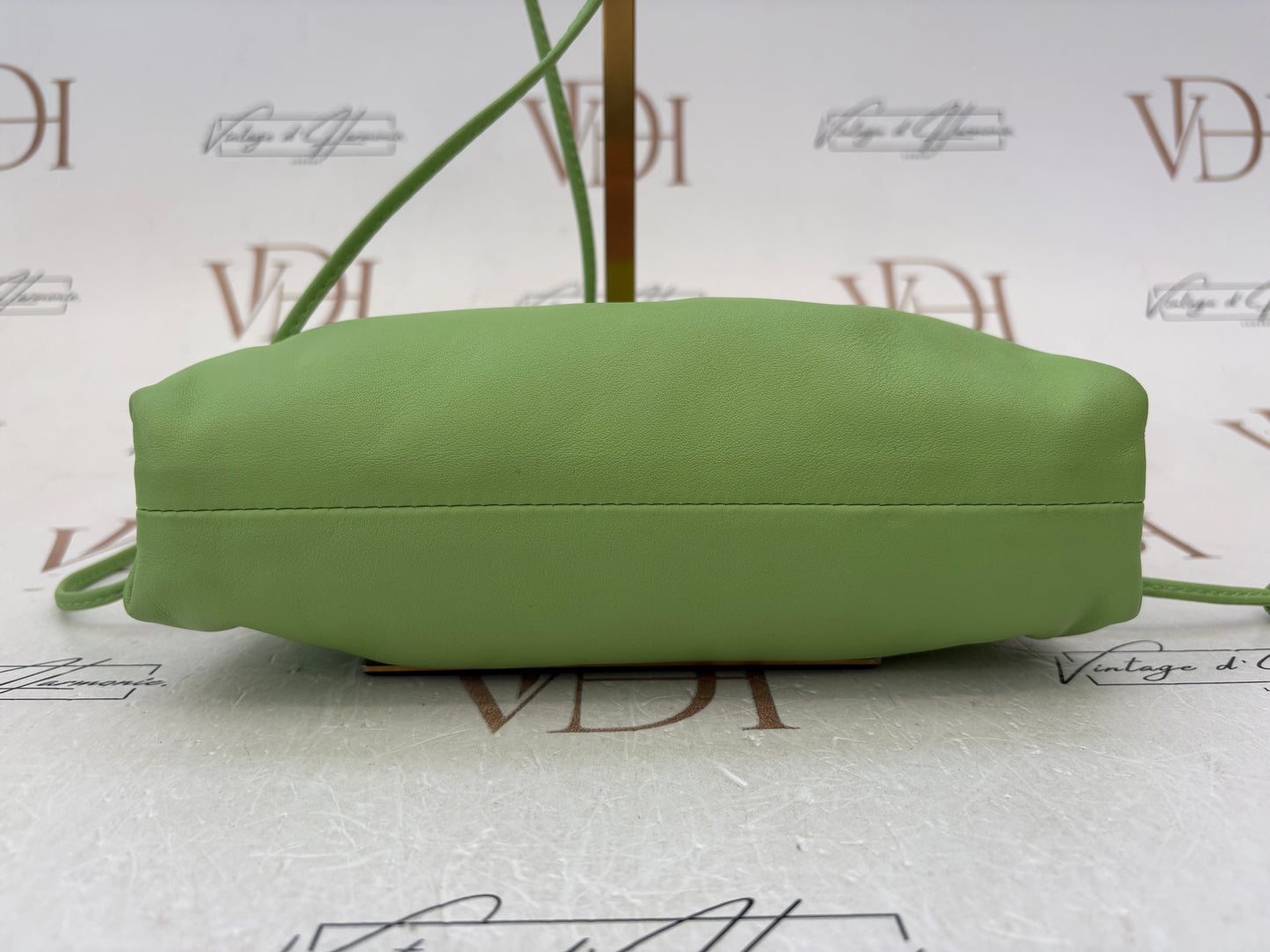 018775 - Bottega Veneta The Pouch Green