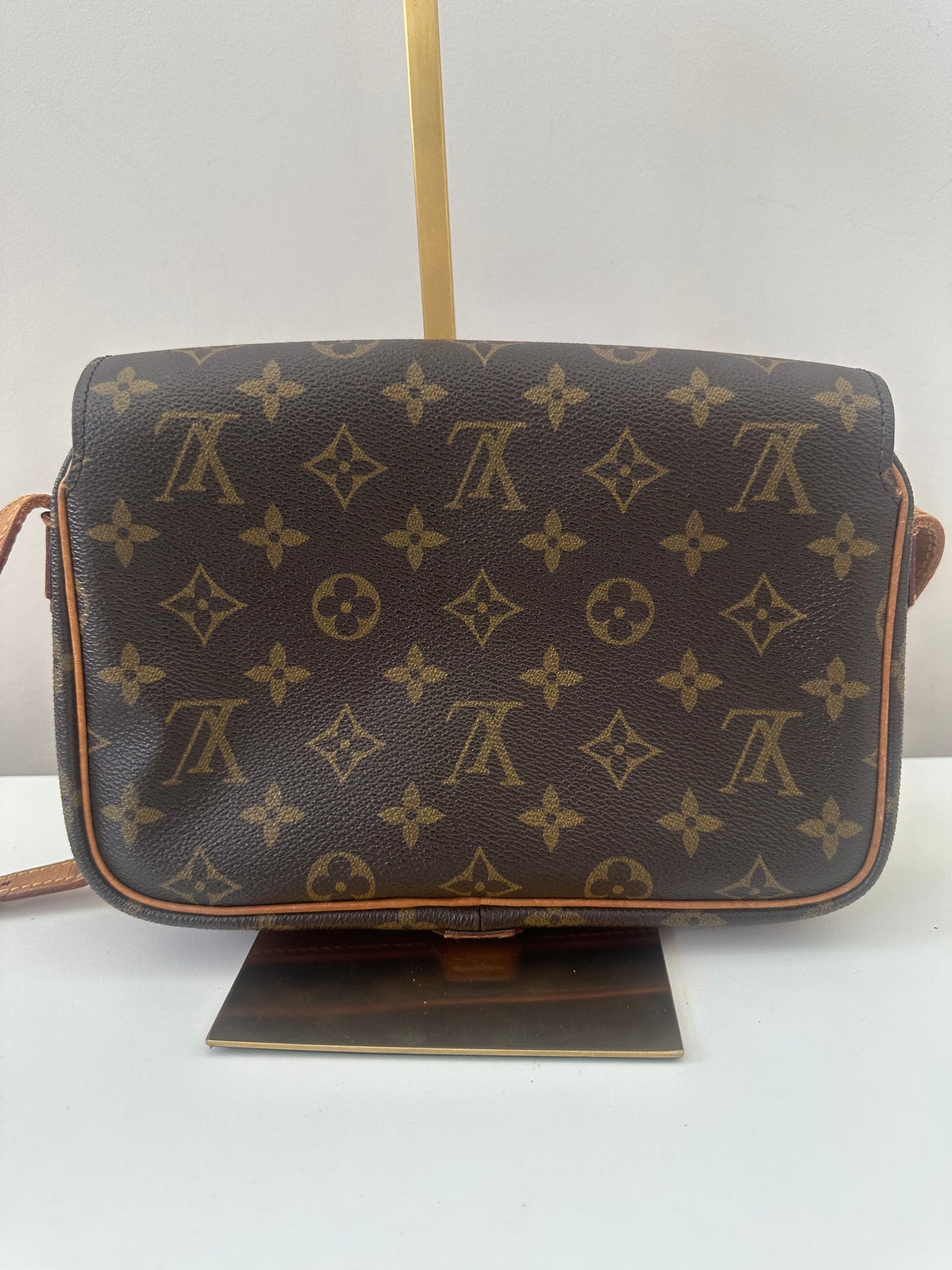 Louis Vuitton Saint German 24