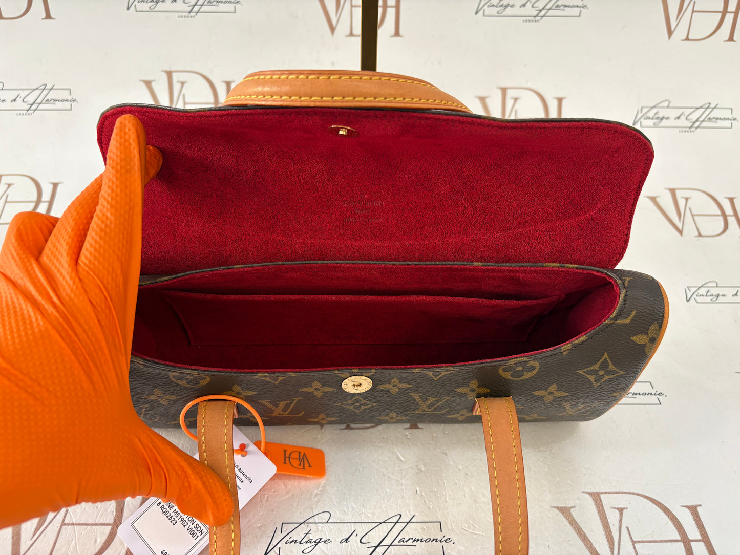 017310 - Louis Vuitton Sonatine